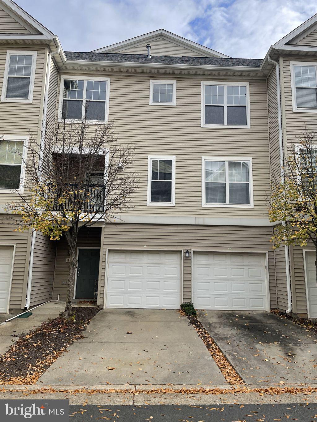 FAIR CREST - Residential