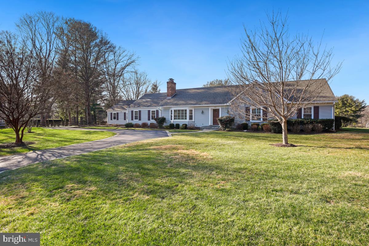 SPRING MEADOWS - Residential