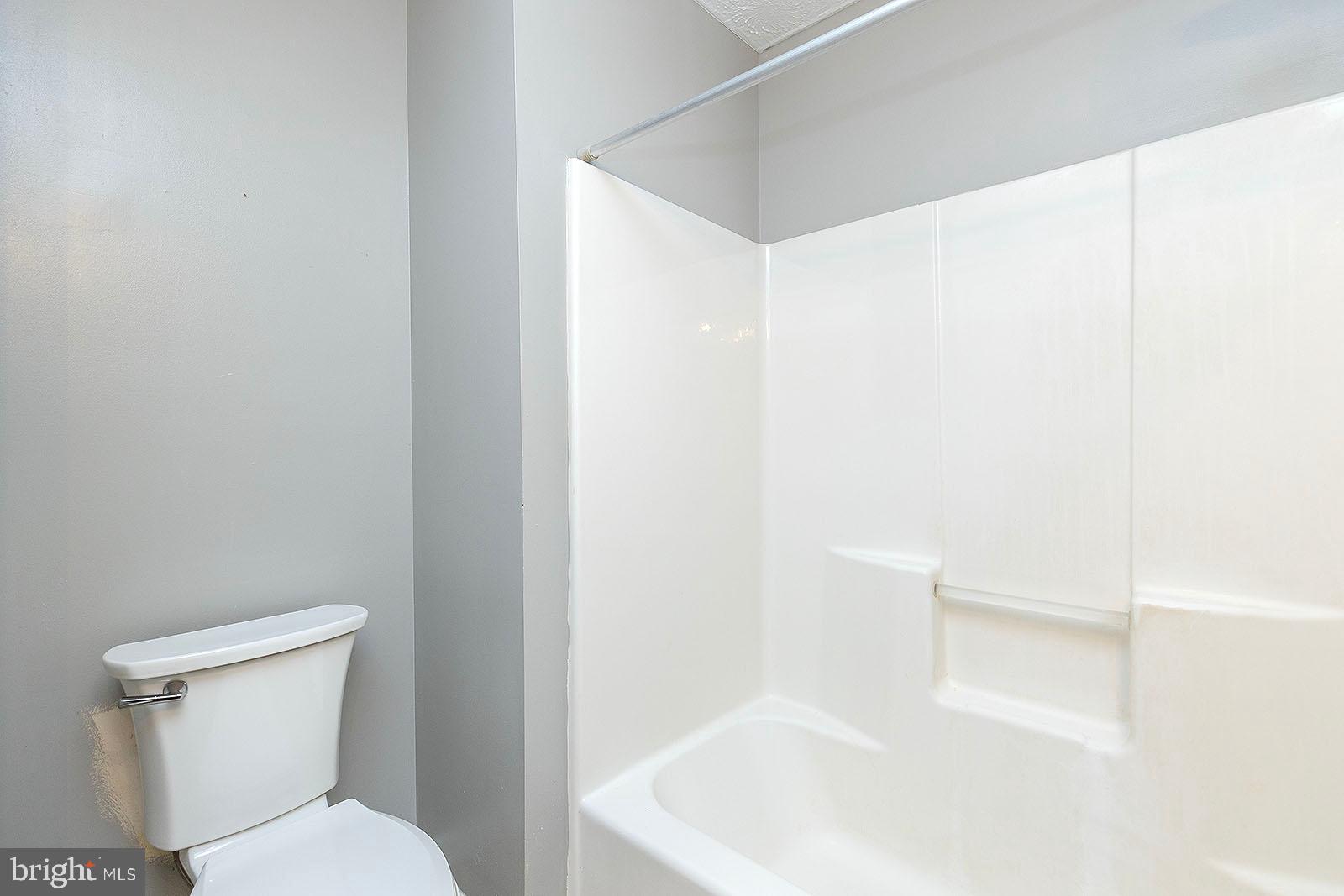 VILLAGE AT SHERANDO - Residential Lease