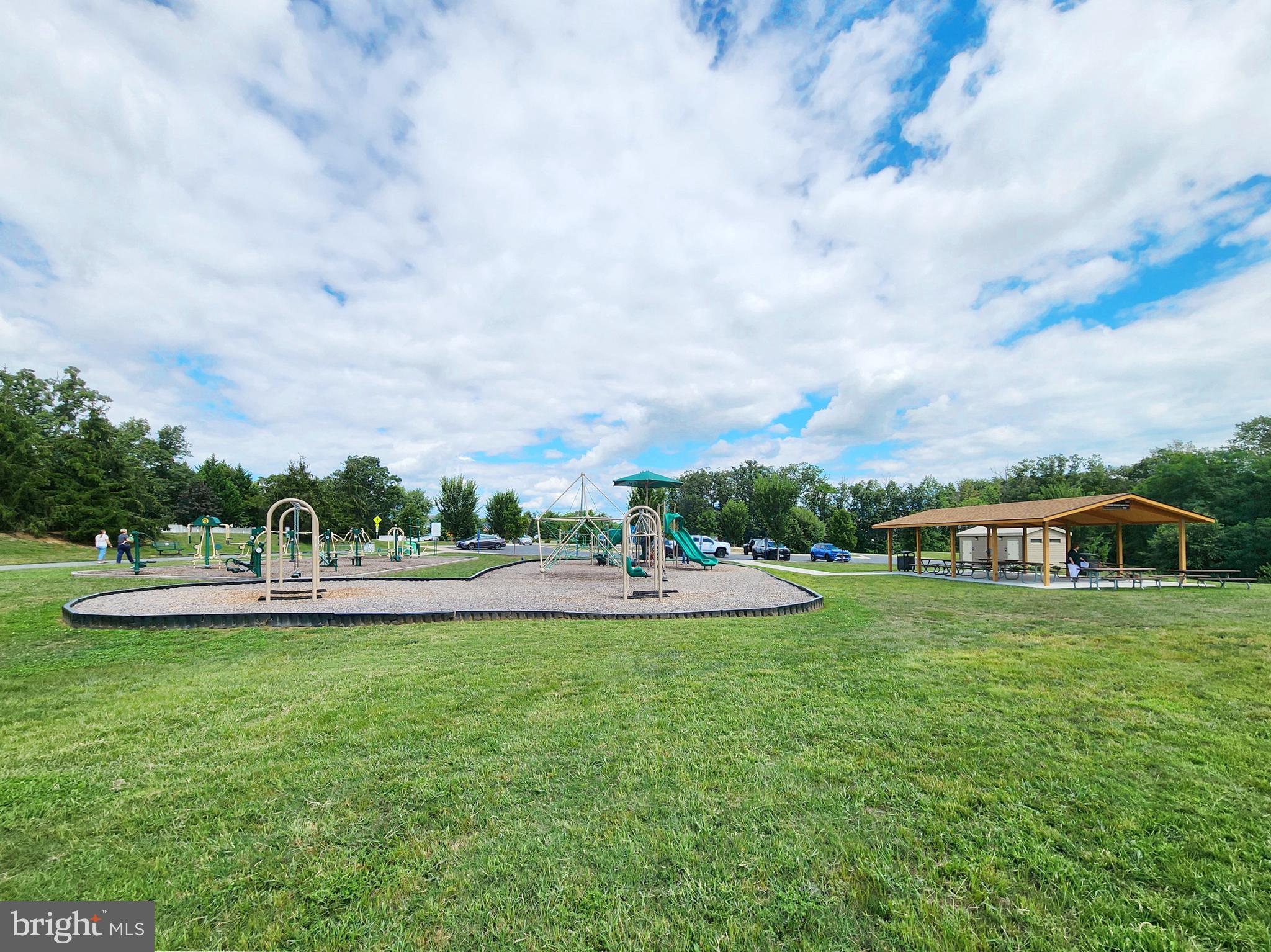 VILLAGE AT SHERANDO - Residential Lease