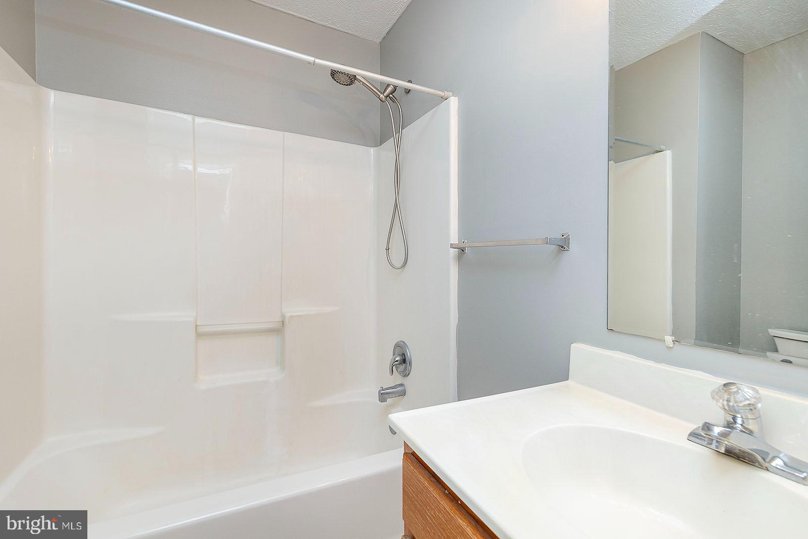 VILLAGE AT SHERANDO - Residential Lease