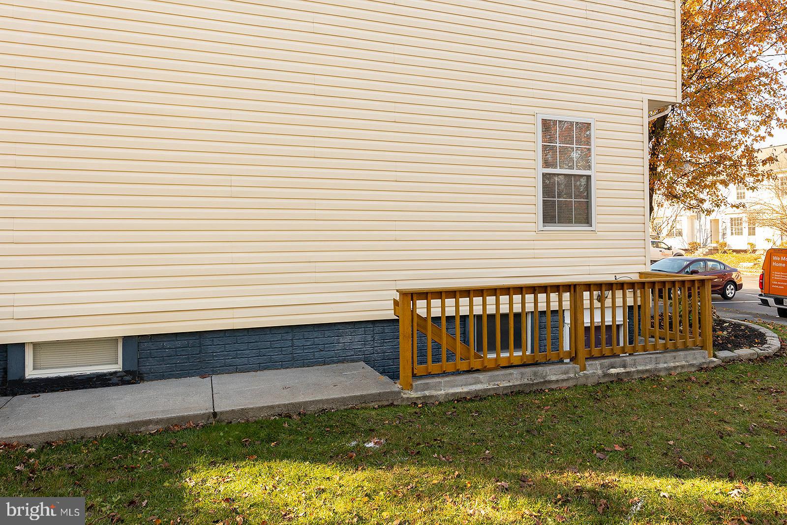 VILLAGE AT SHERANDO - Residential Lease