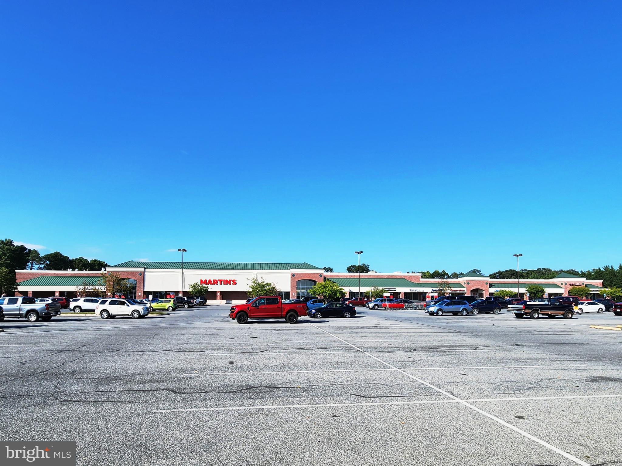 VILLAGE AT SHERANDO - Residential Lease