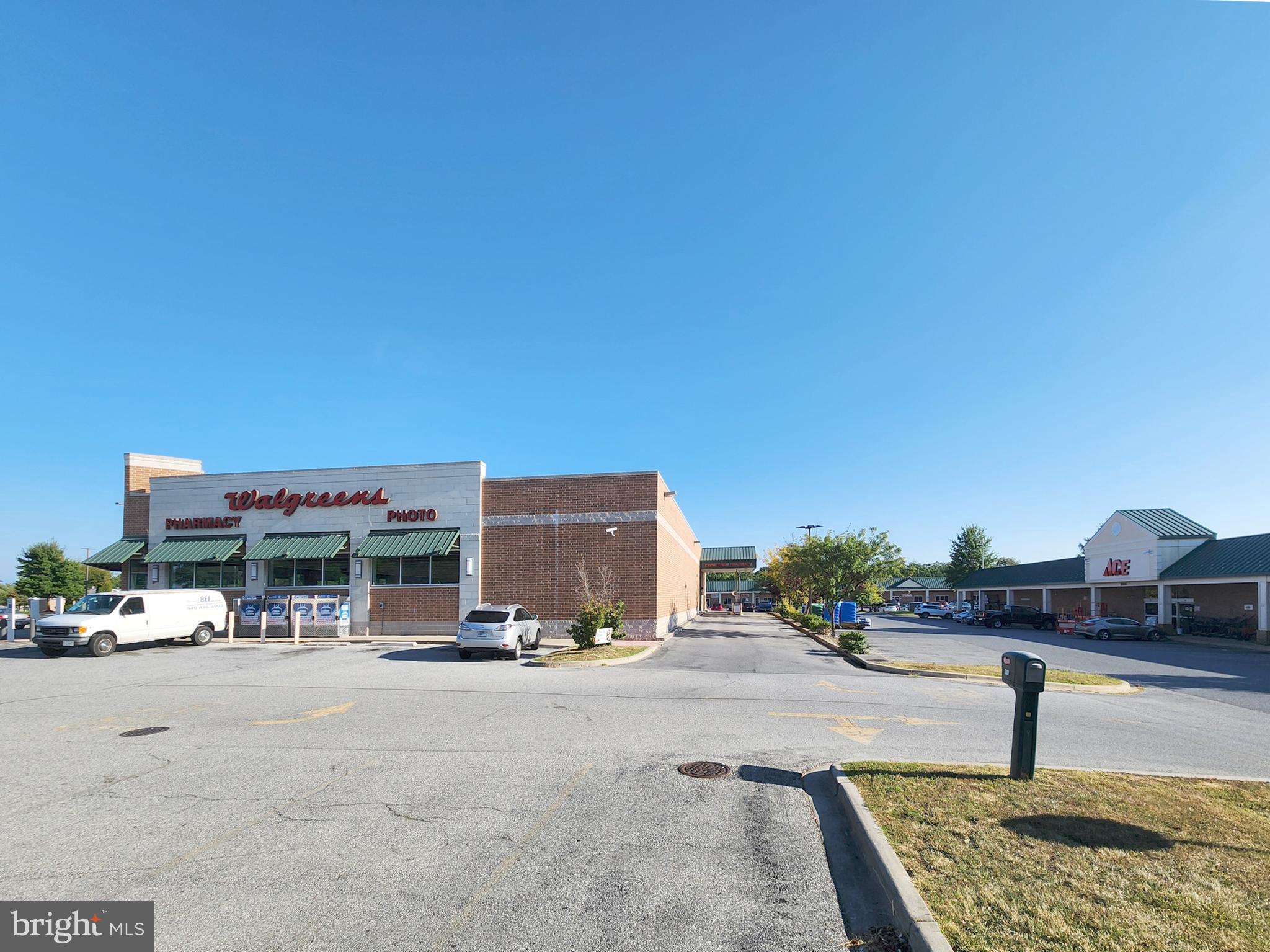 VILLAGE AT SHERANDO - Residential Lease