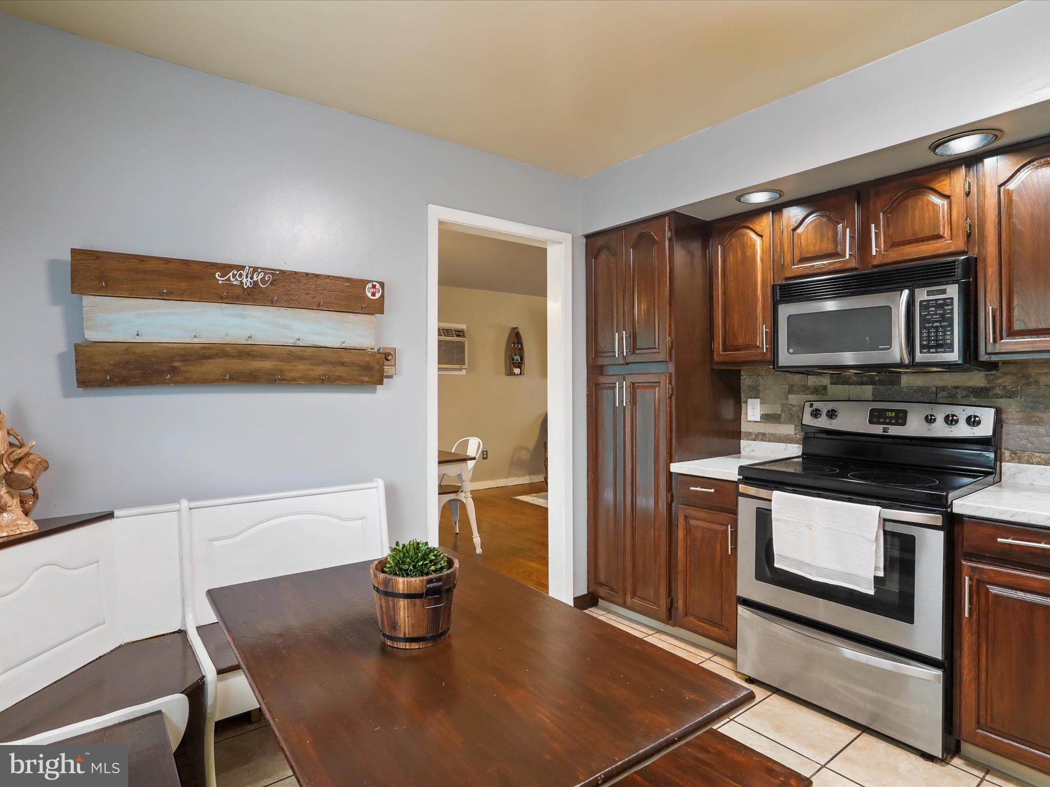 BEL AIR - Residential