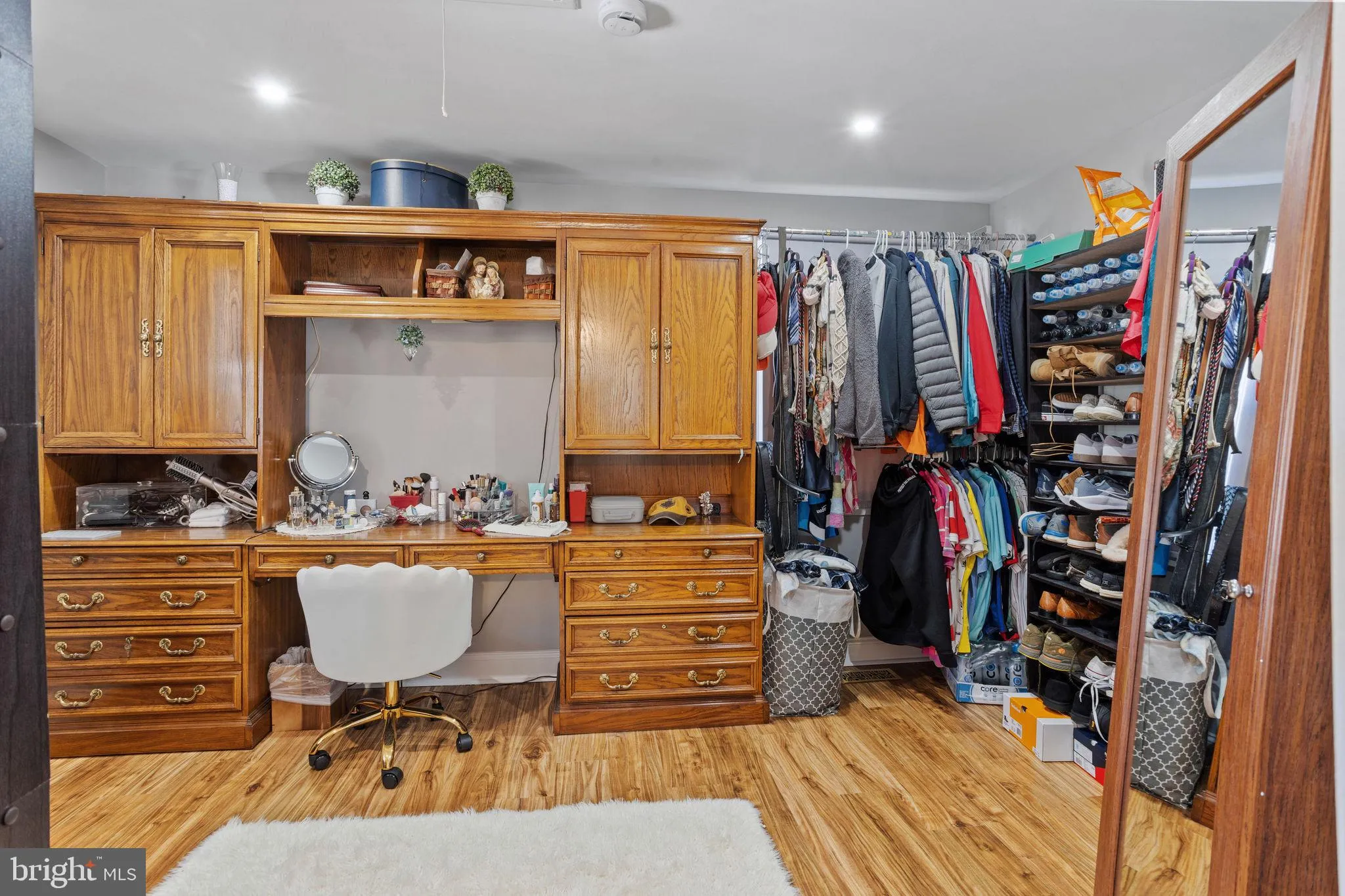 Willingboro, New Jersey 08046, United States, 4 Bedrooms Bedrooms, ,3 BathroomsBathrooms,Residential,Active,88291