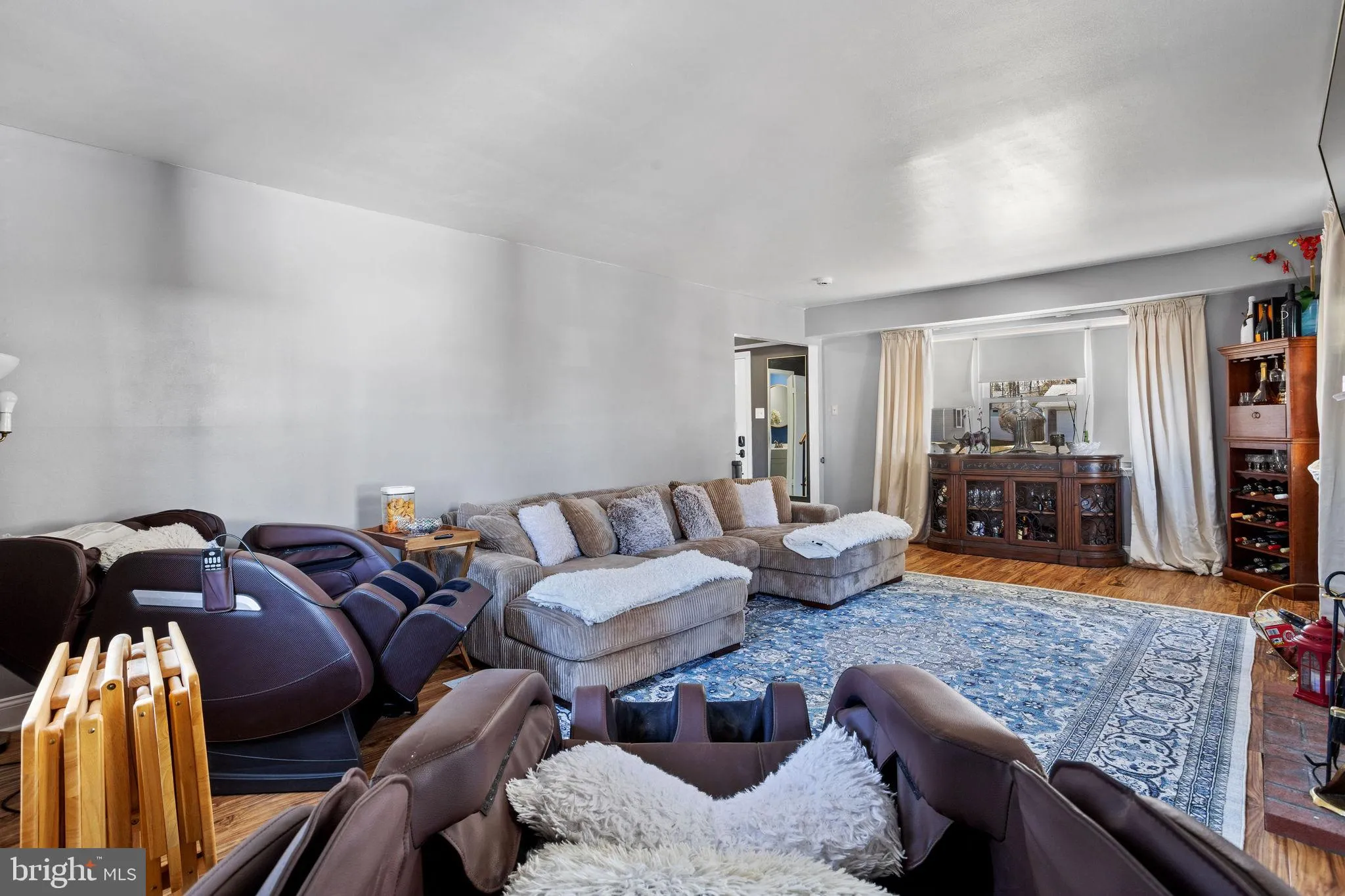 Willingboro, New Jersey 08046, United States, 4 Bedrooms Bedrooms, ,3 BathroomsBathrooms,Residential,Active,88291