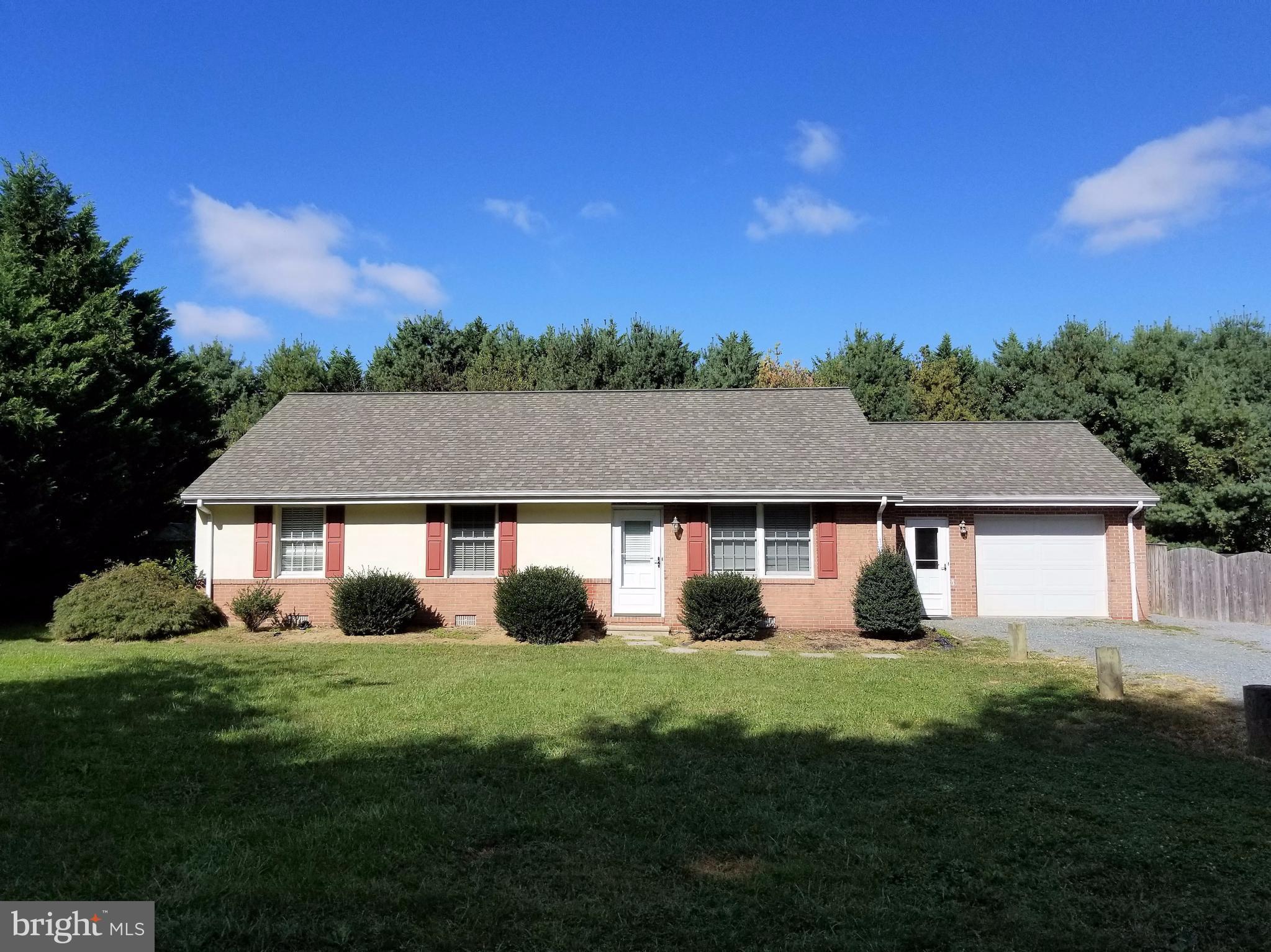 CENTREVILLE - Residential Lease