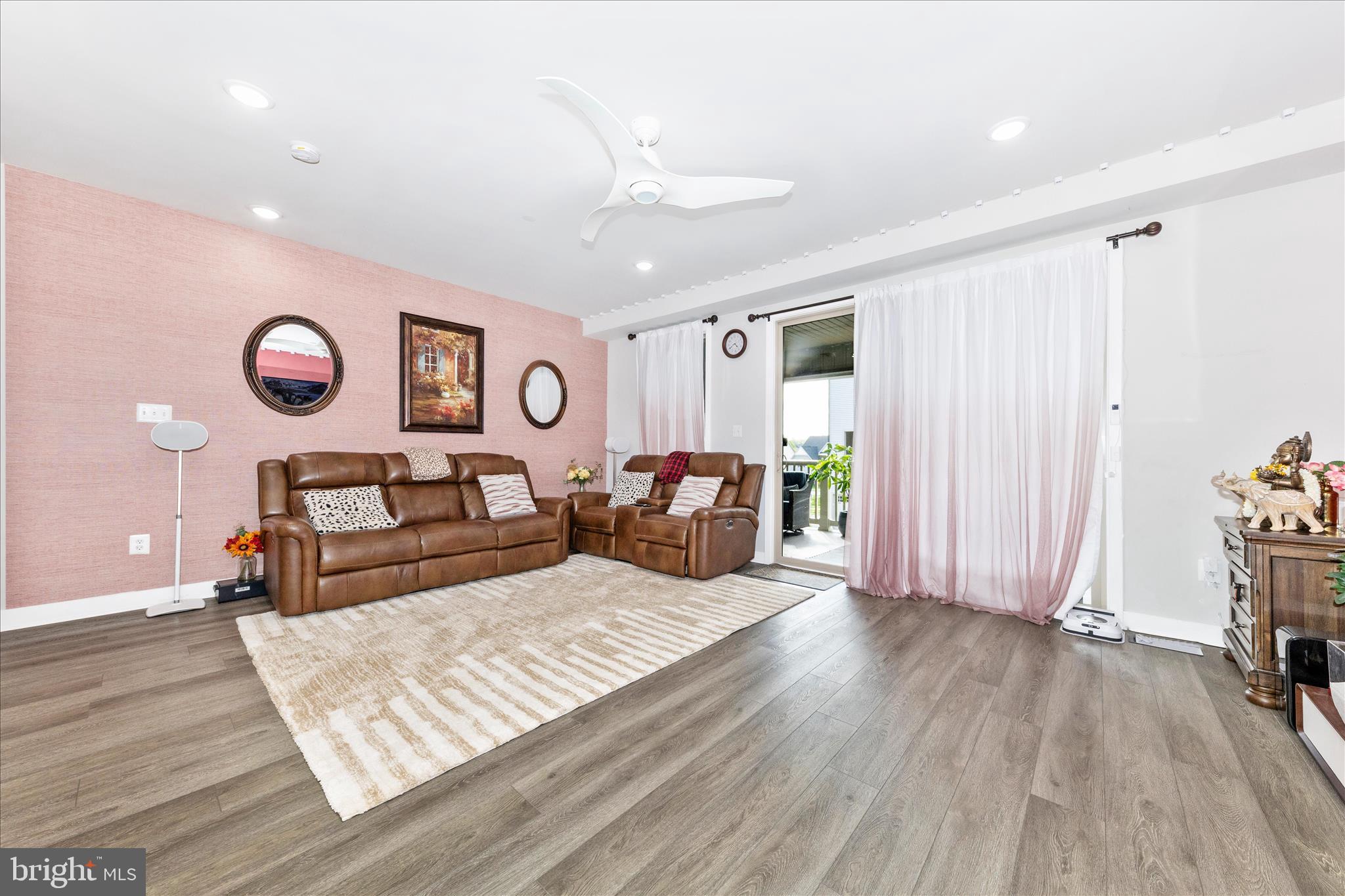 LAKE LINGANORE OAKDALE - Residential