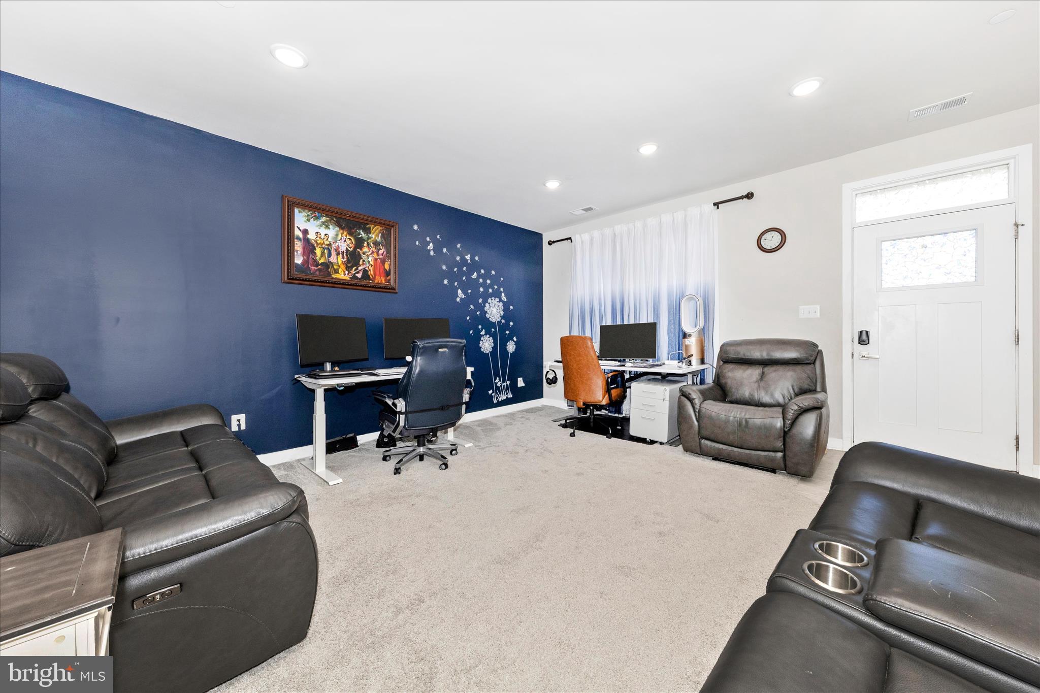 LAKE LINGANORE OAKDALE - Residential