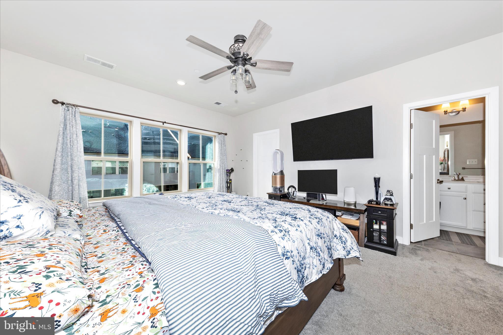 LAKE LINGANORE OAKDALE - Residential