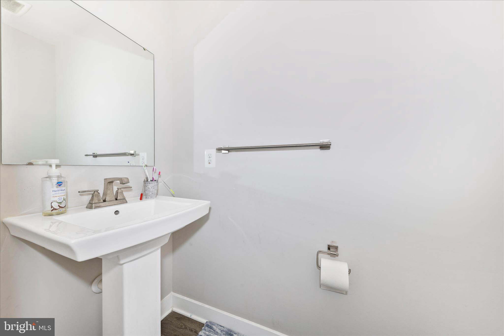 LAKE LINGANORE OAKDALE - Residential