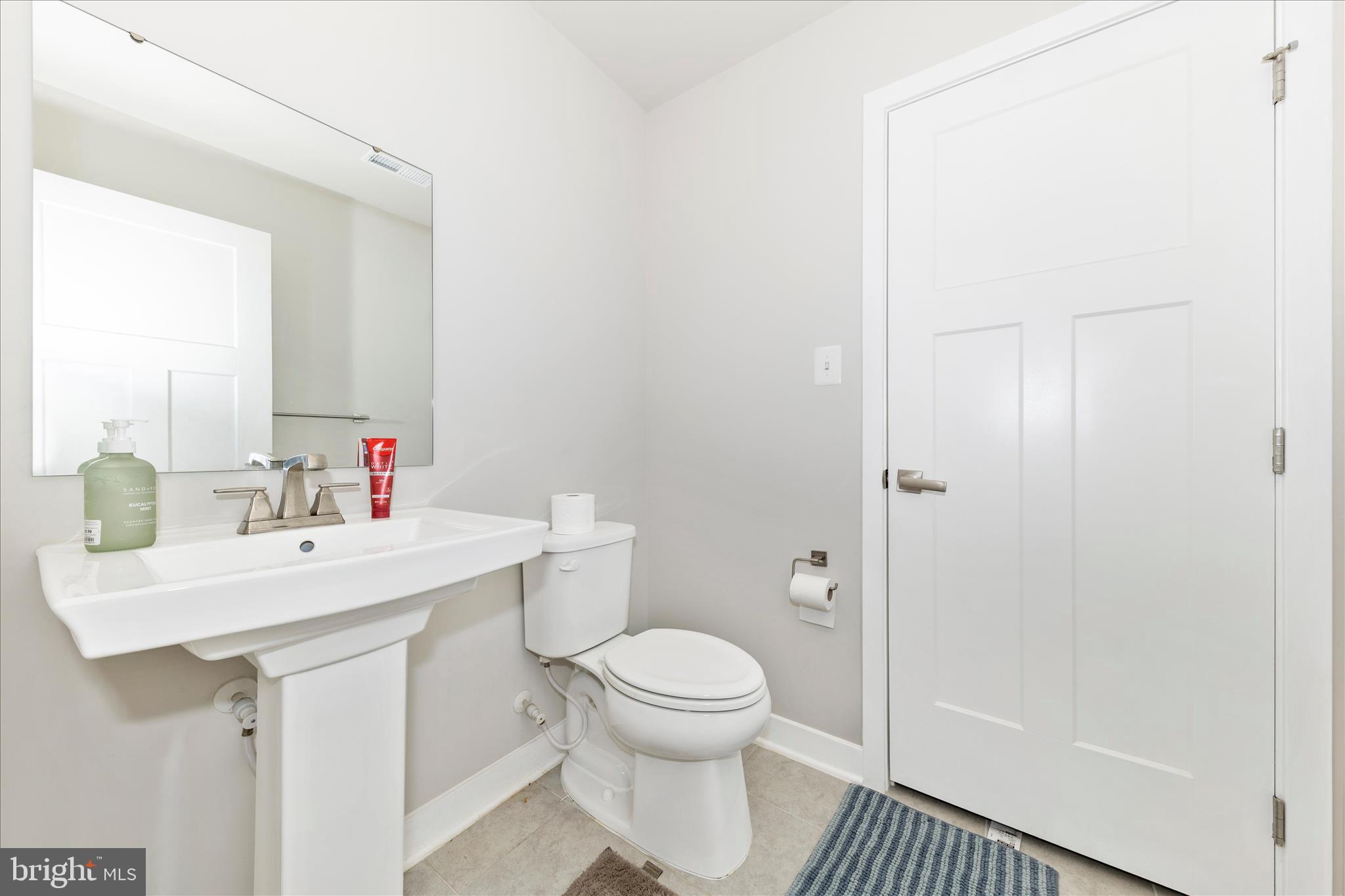 LAKE LINGANORE OAKDALE - Residential