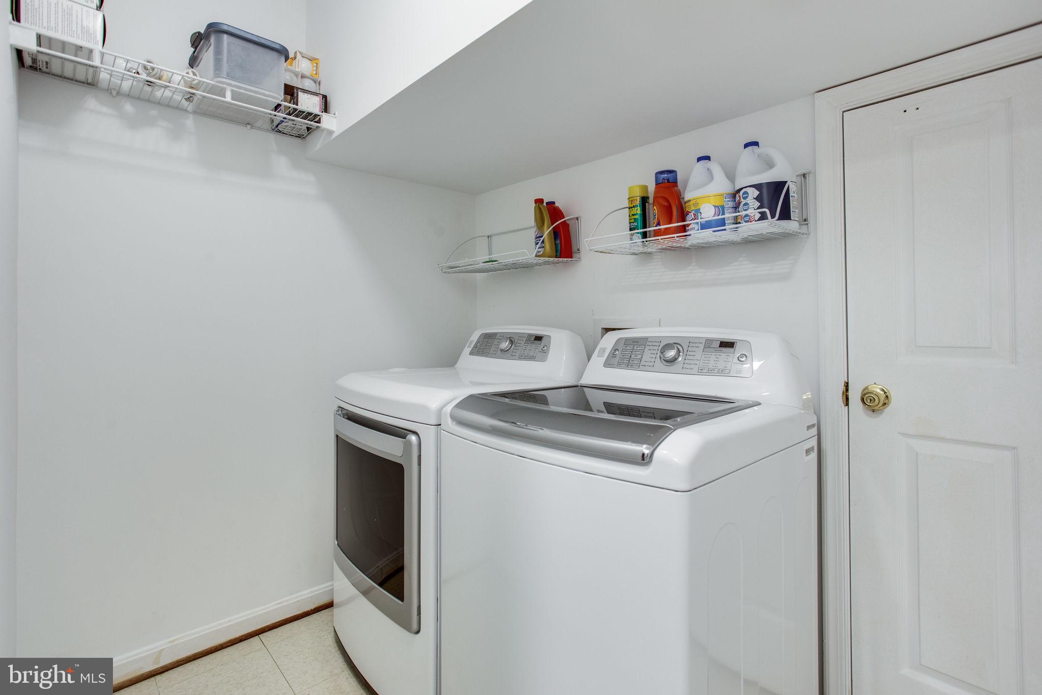 POTOMAC GROVE - Residential