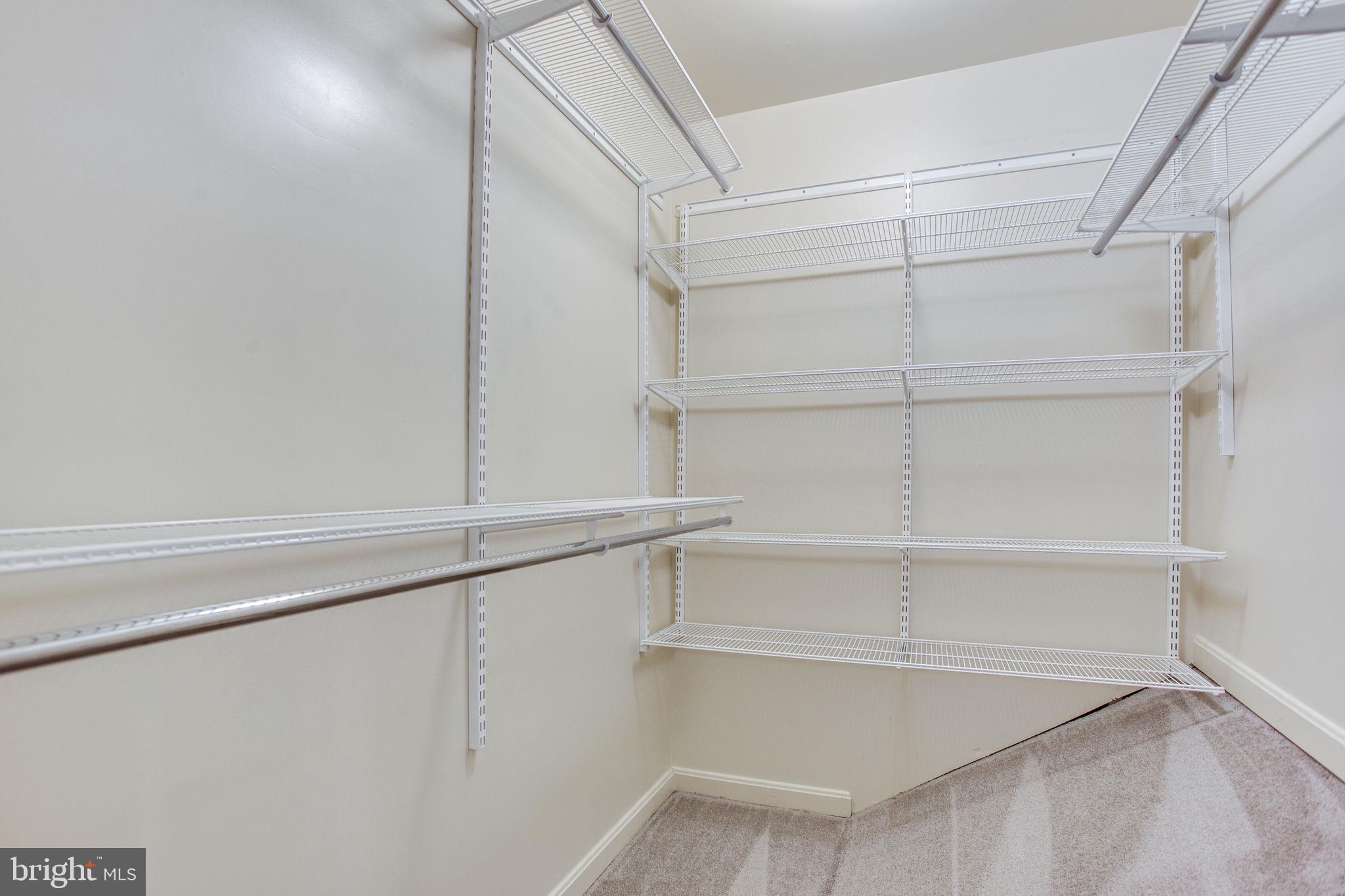 POTOMAC GROVE - Residential