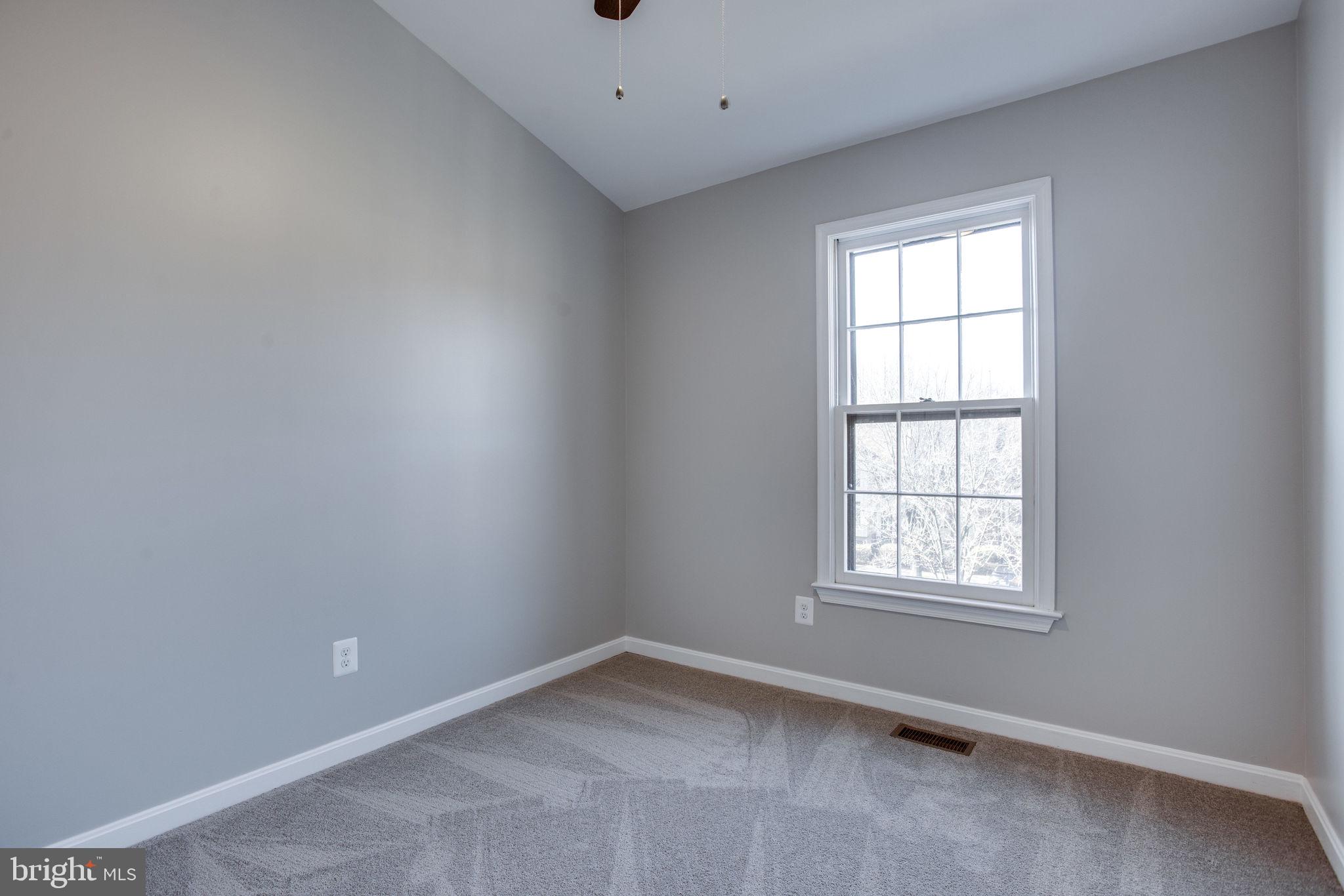 POTOMAC GROVE - Residential