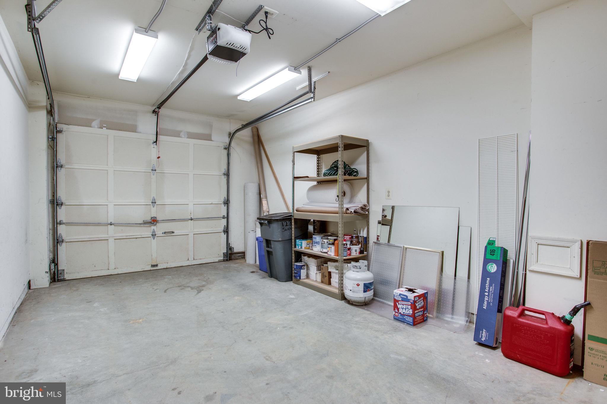 POTOMAC GROVE - Residential