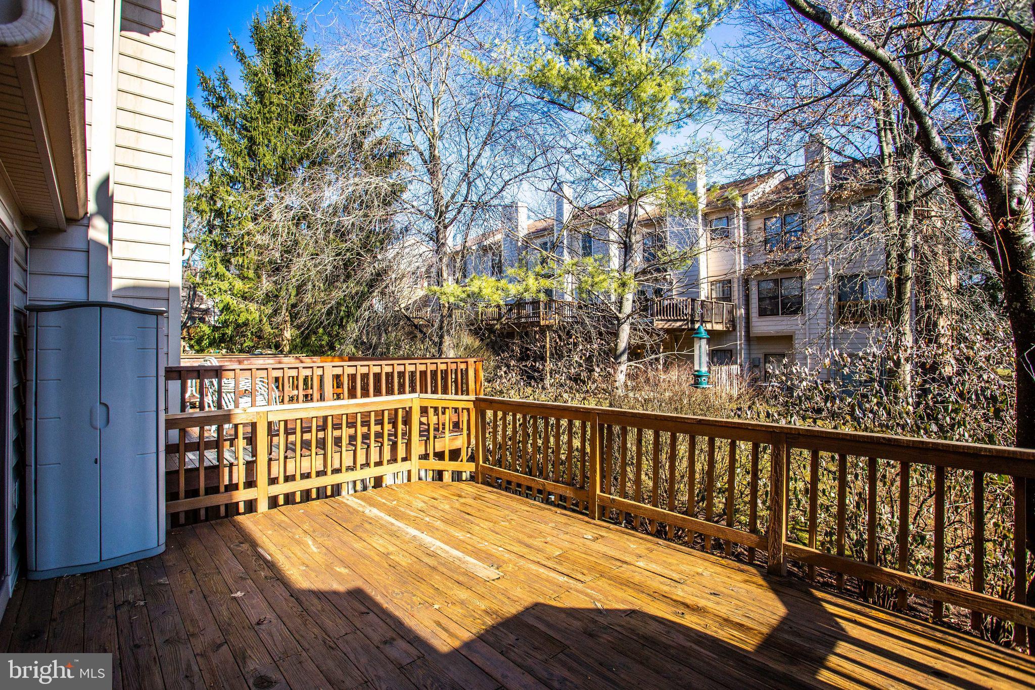 POTOMAC GROVE - Residential