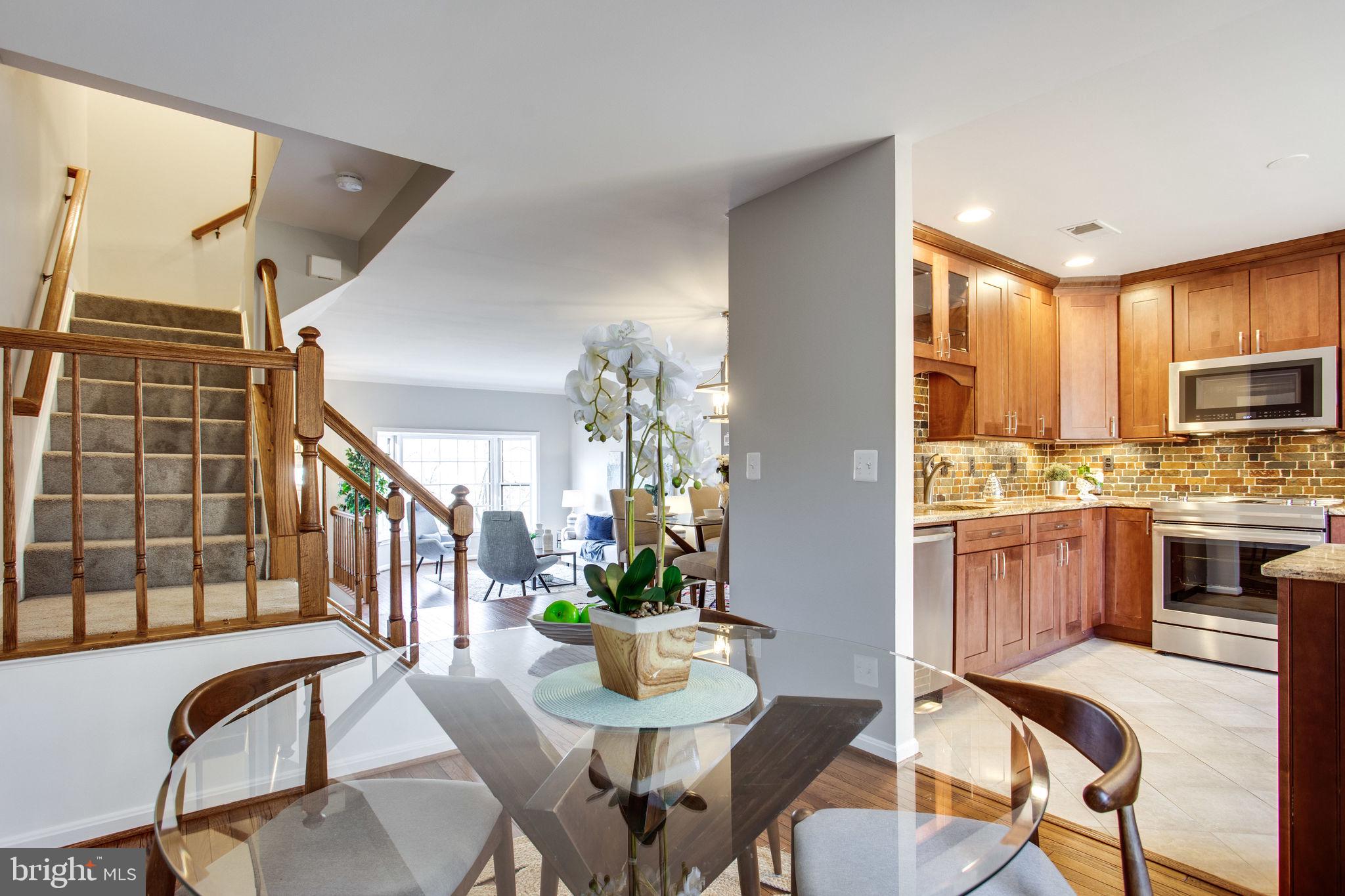 POTOMAC GROVE - Residential