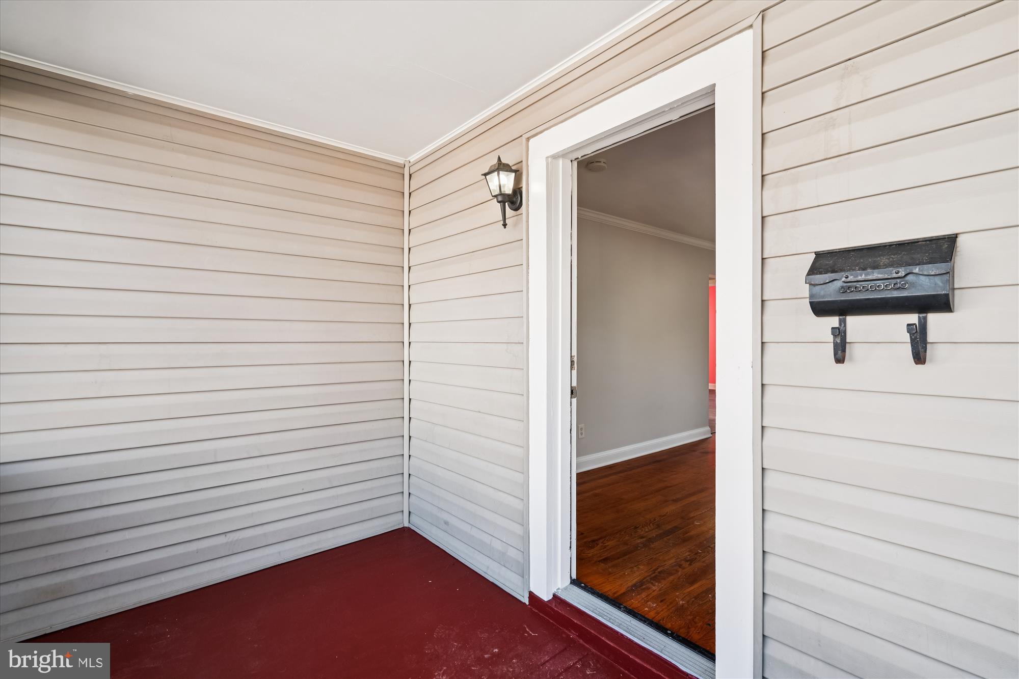 HOLLYWOOD ON THE HILL - Residential