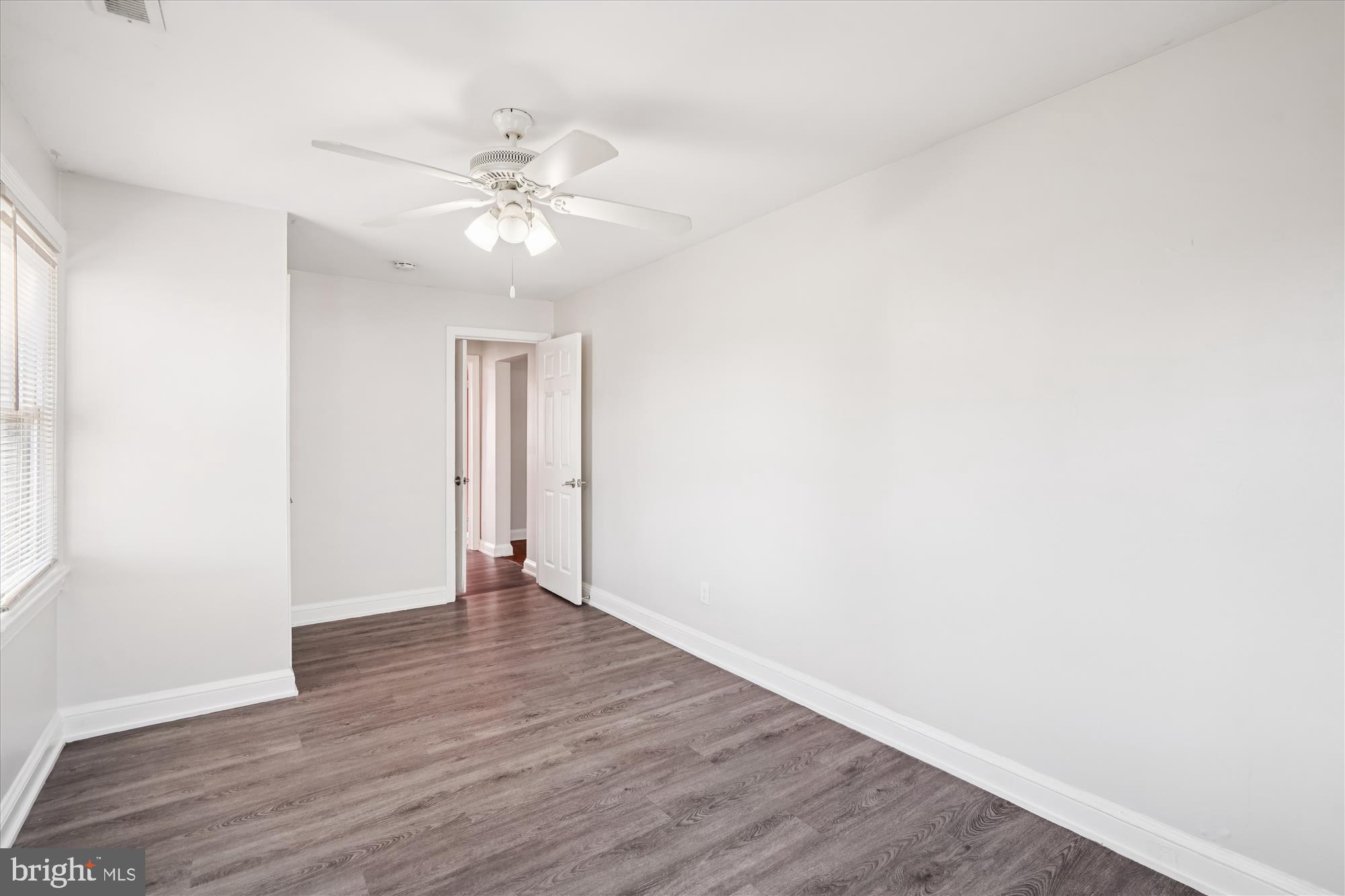 HOLLYWOOD ON THE HILL - Residential