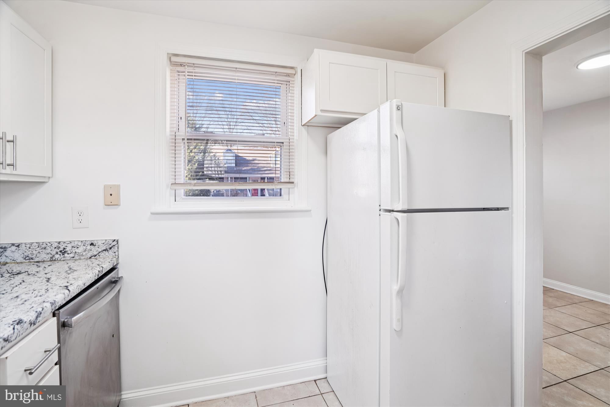 HOLLYWOOD ON THE HILL - Residential