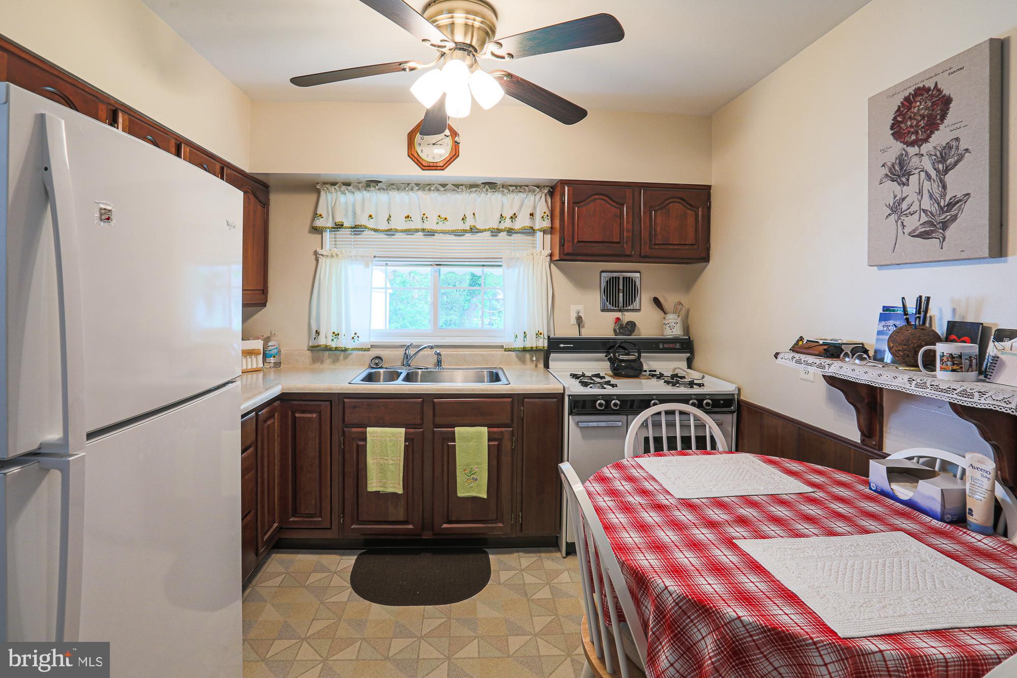 PARKVILLE - Residential