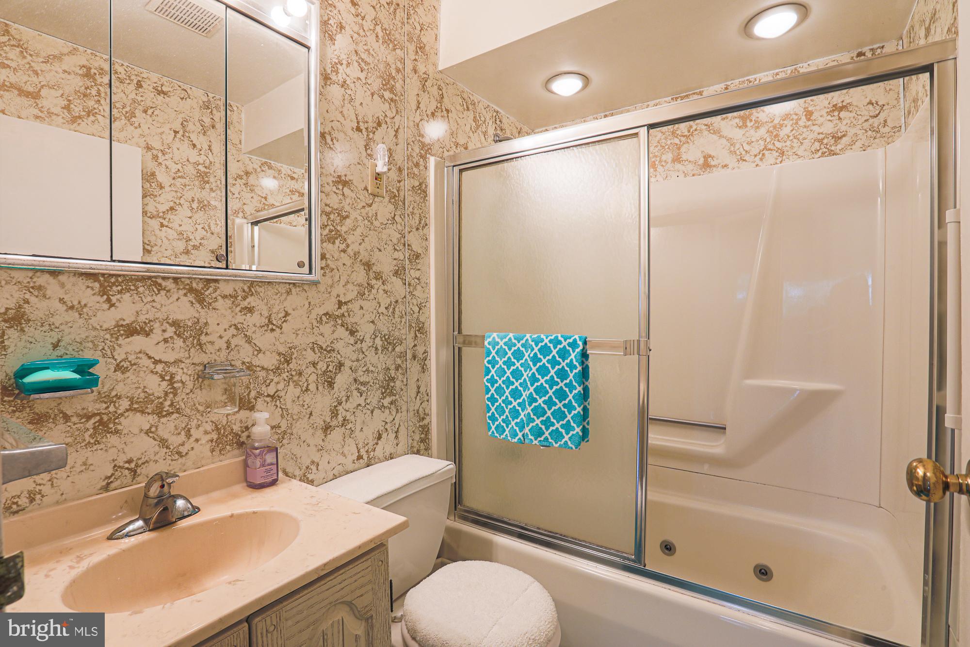 PARKVILLE - Residential