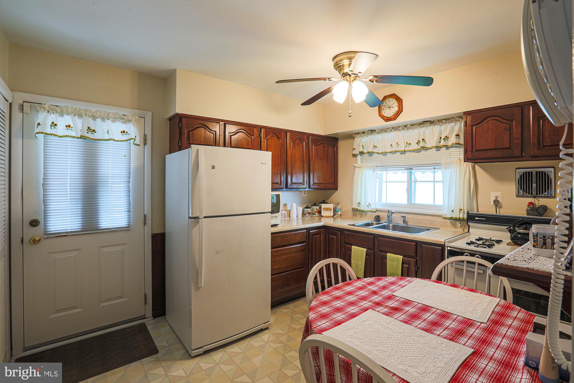 PARKVILLE - Residential