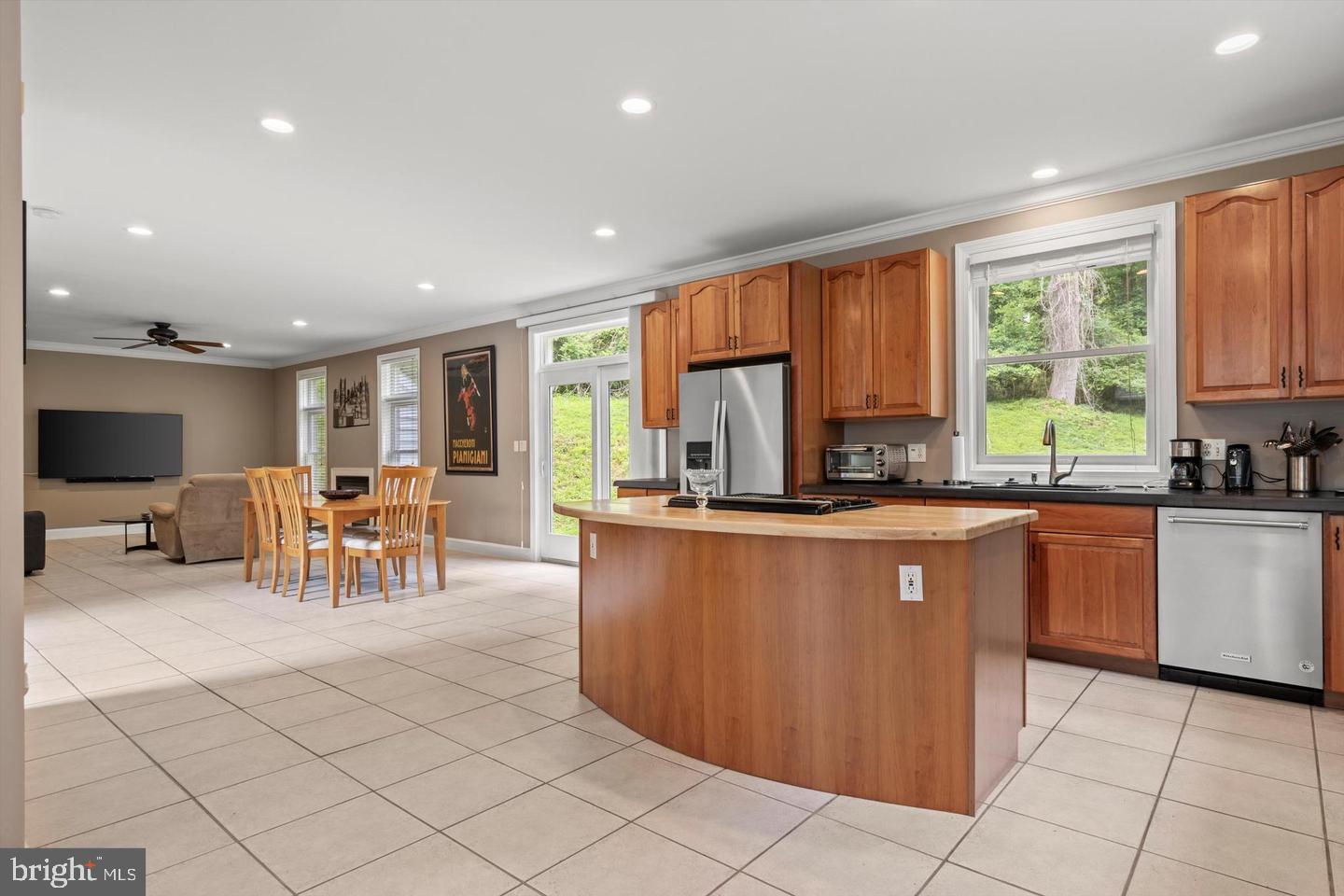 BUTLER/GLYNDON - Residential