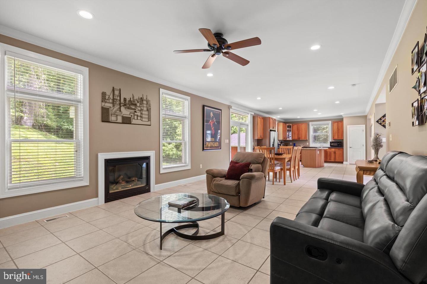 BUTLER/GLYNDON - Residential