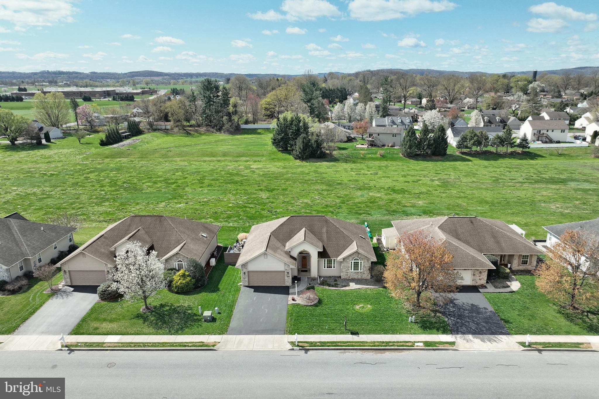 THE ORCHARDS - Residential