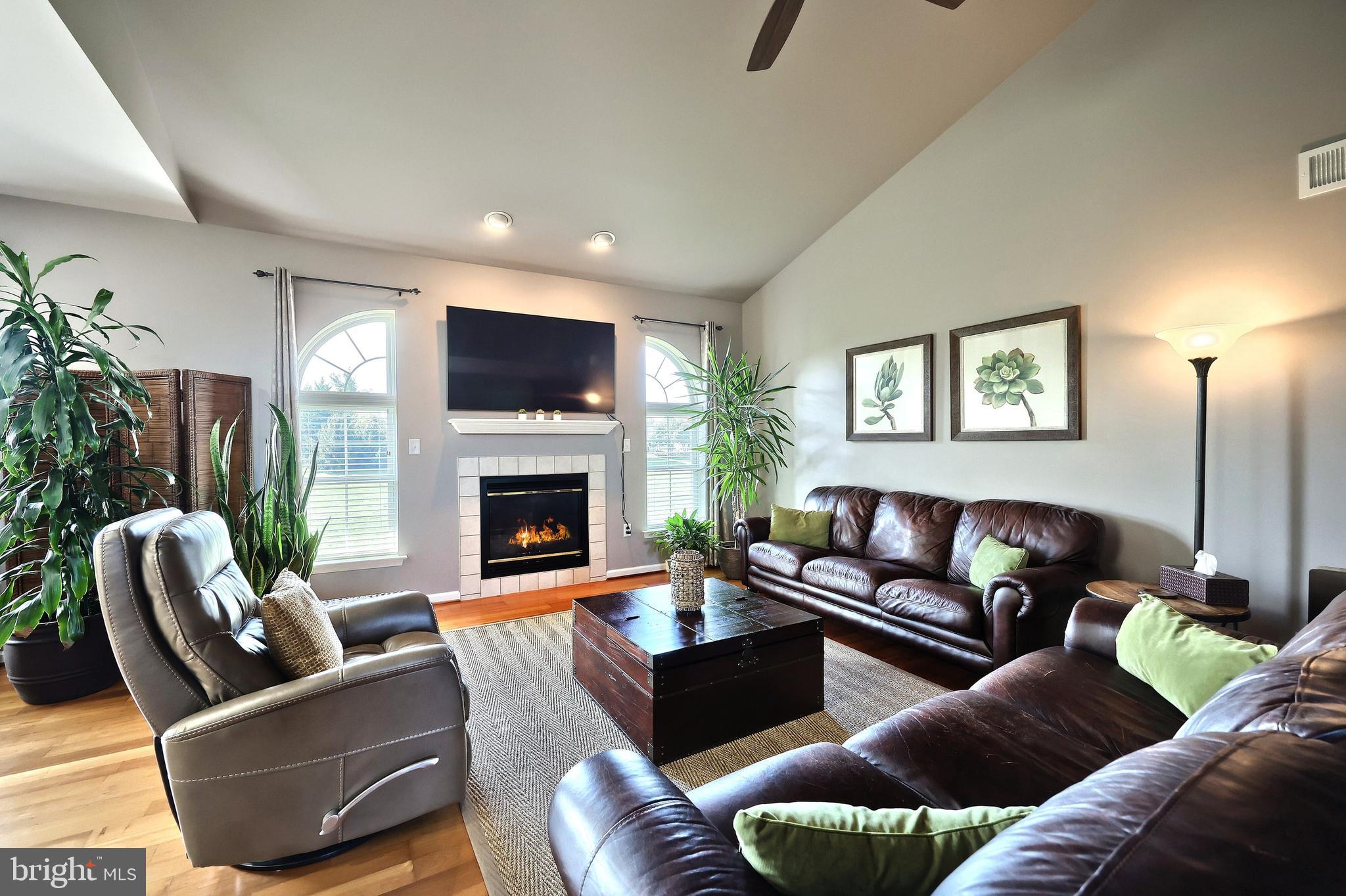 THE ORCHARDS - Residential