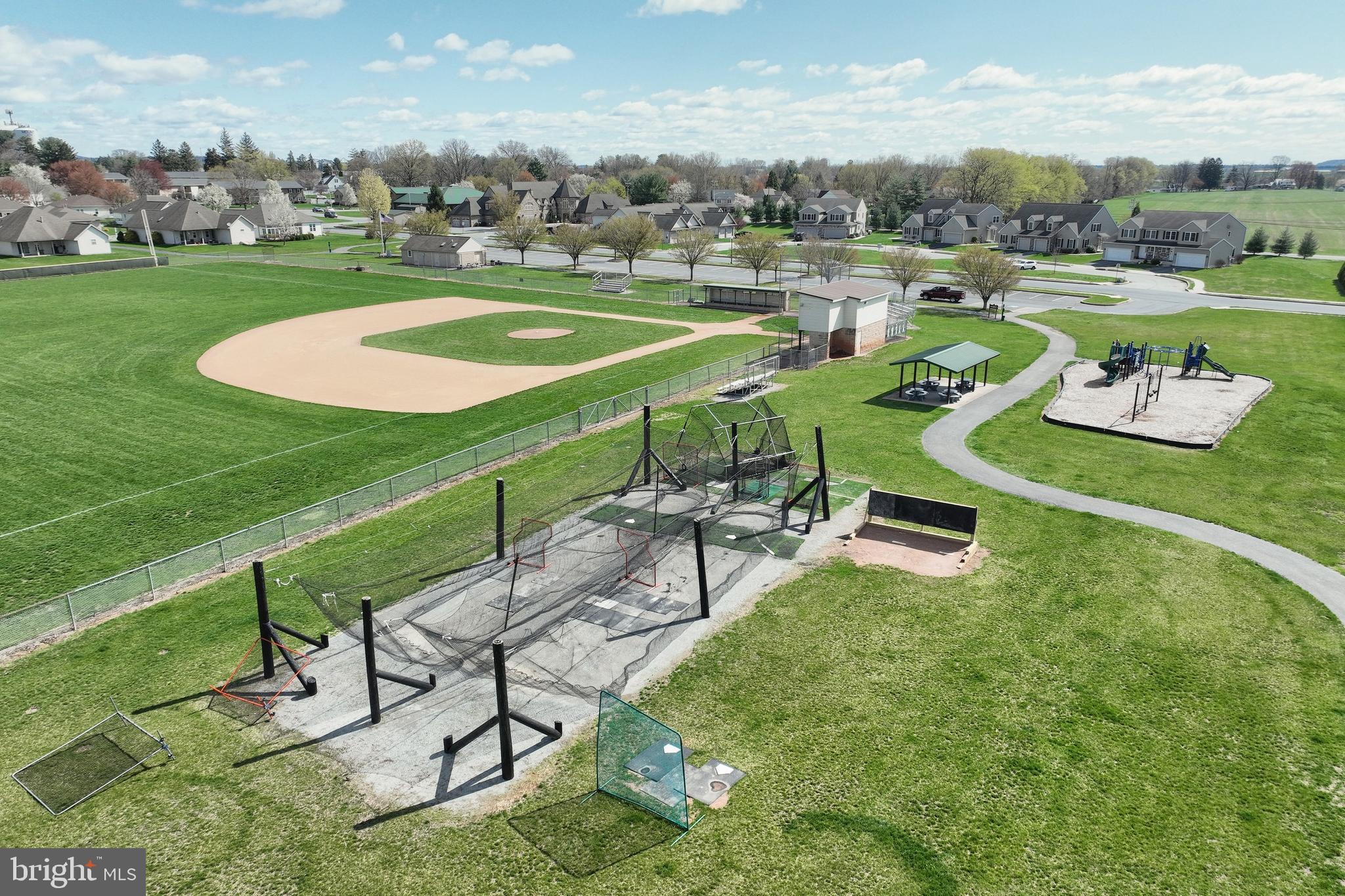 THE ORCHARDS - Residential