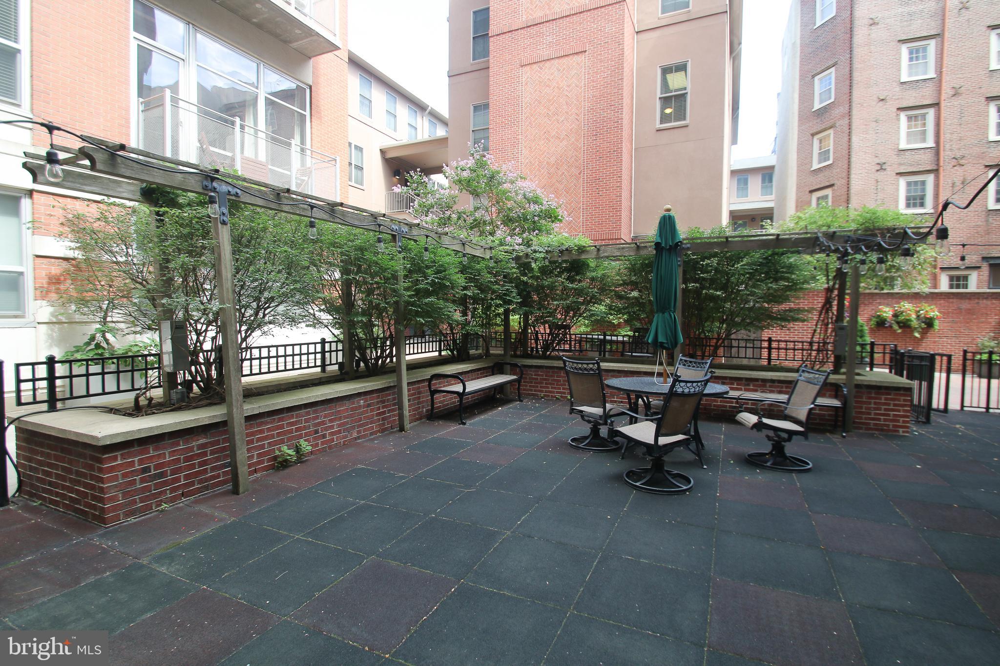 OLD CITY - Residential Lease