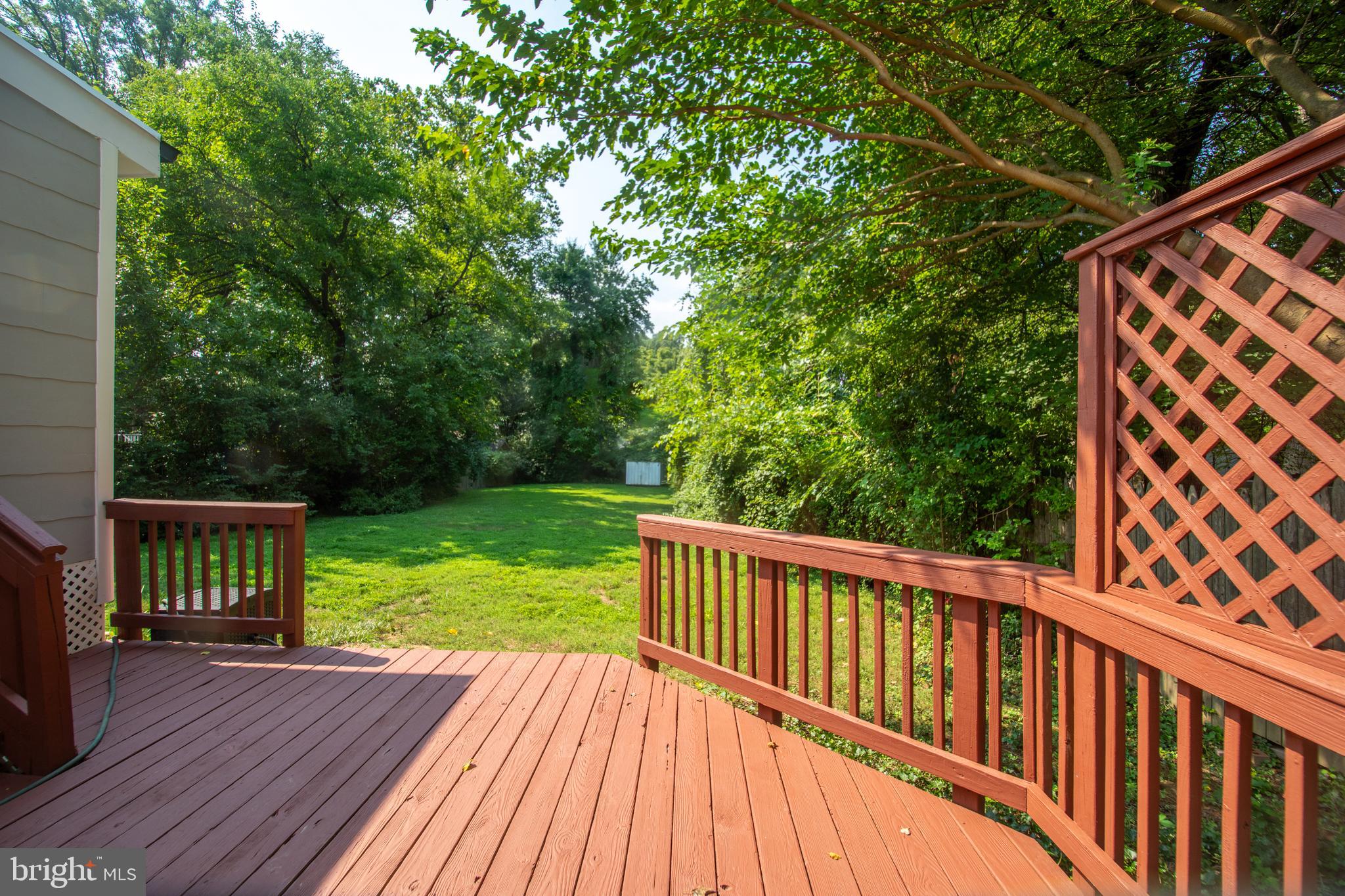 FAIRFAX WOODS - Residential