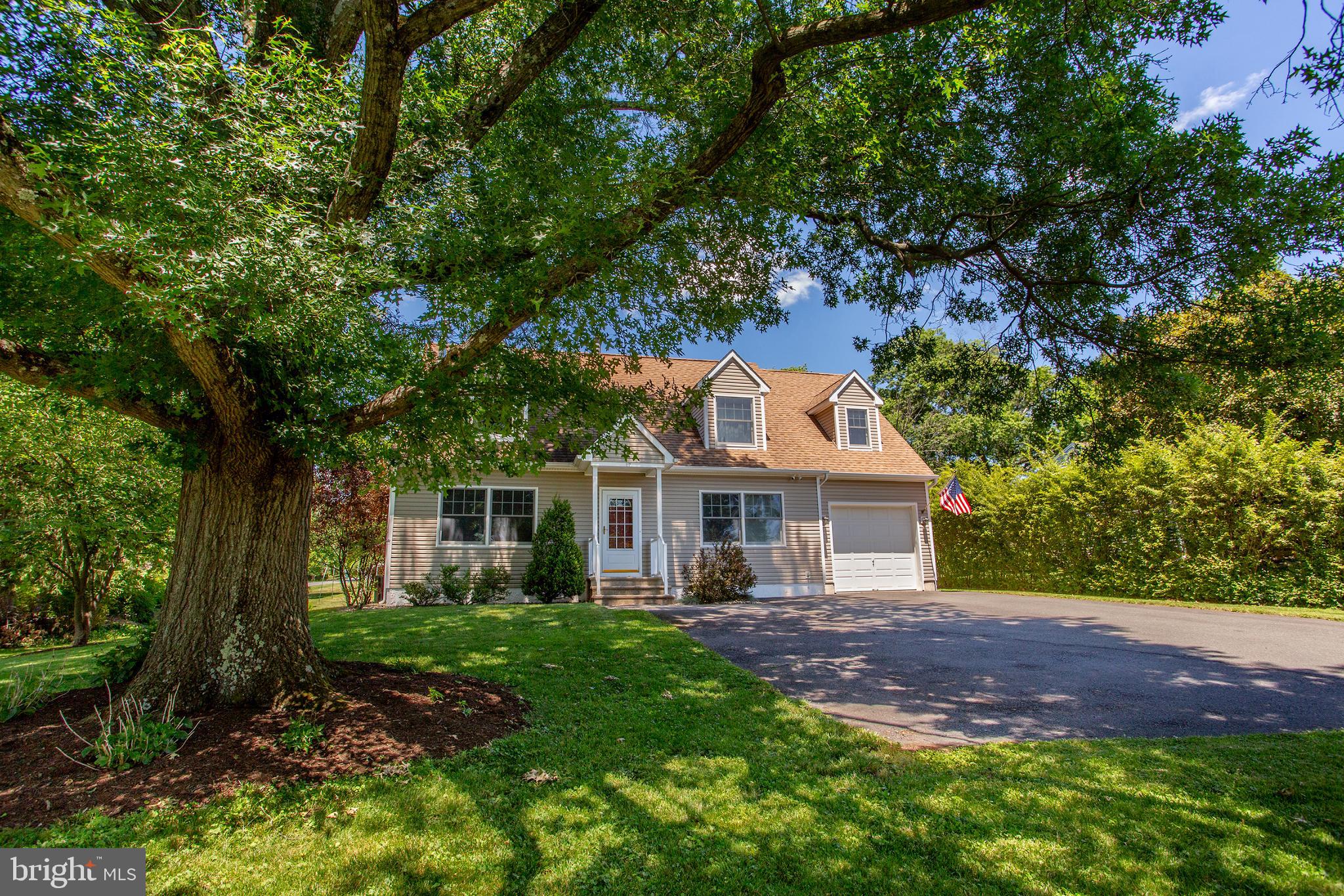 117 CIRCLE DRIVE S