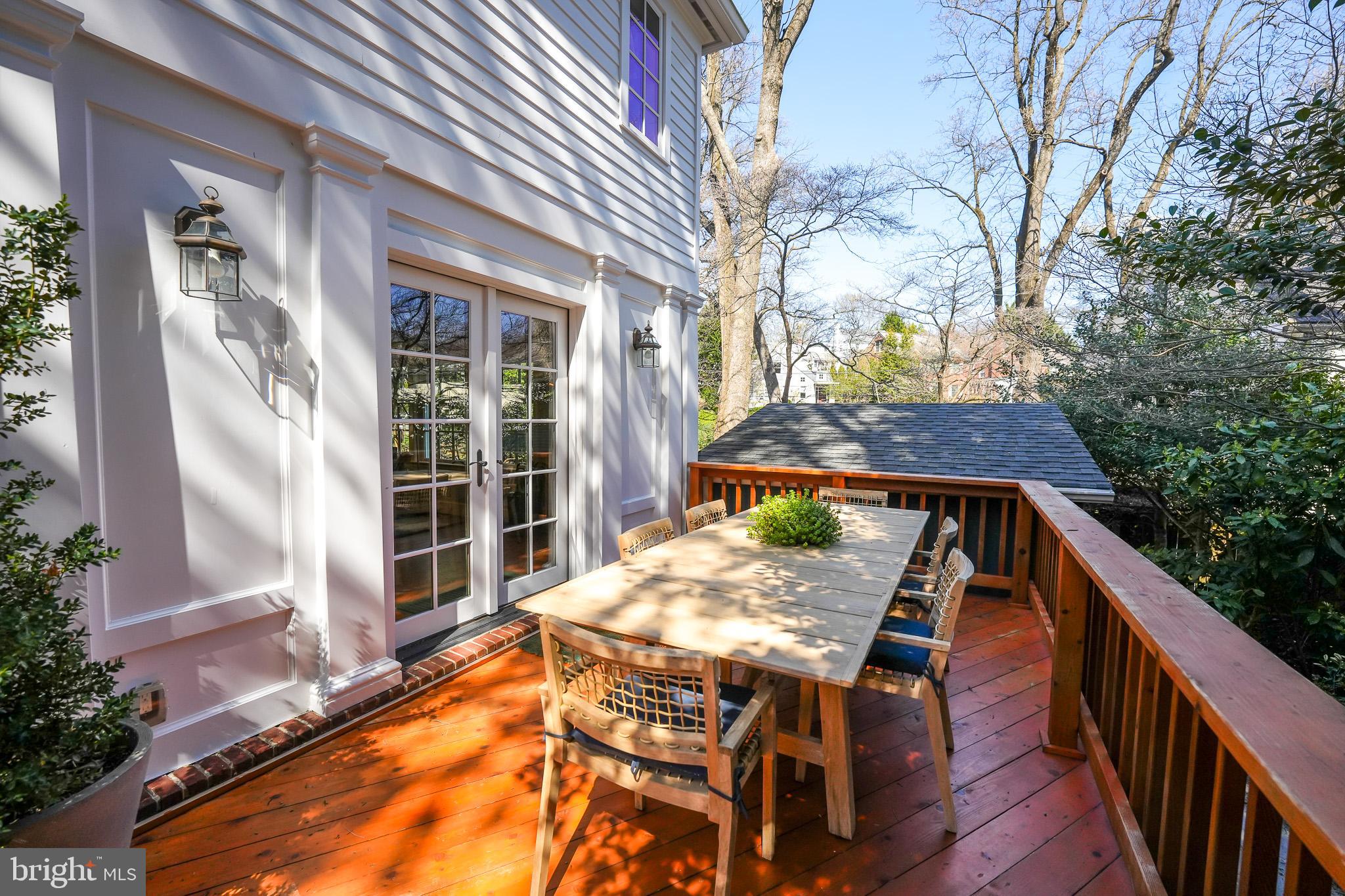 CHEVY CHASE - Residential