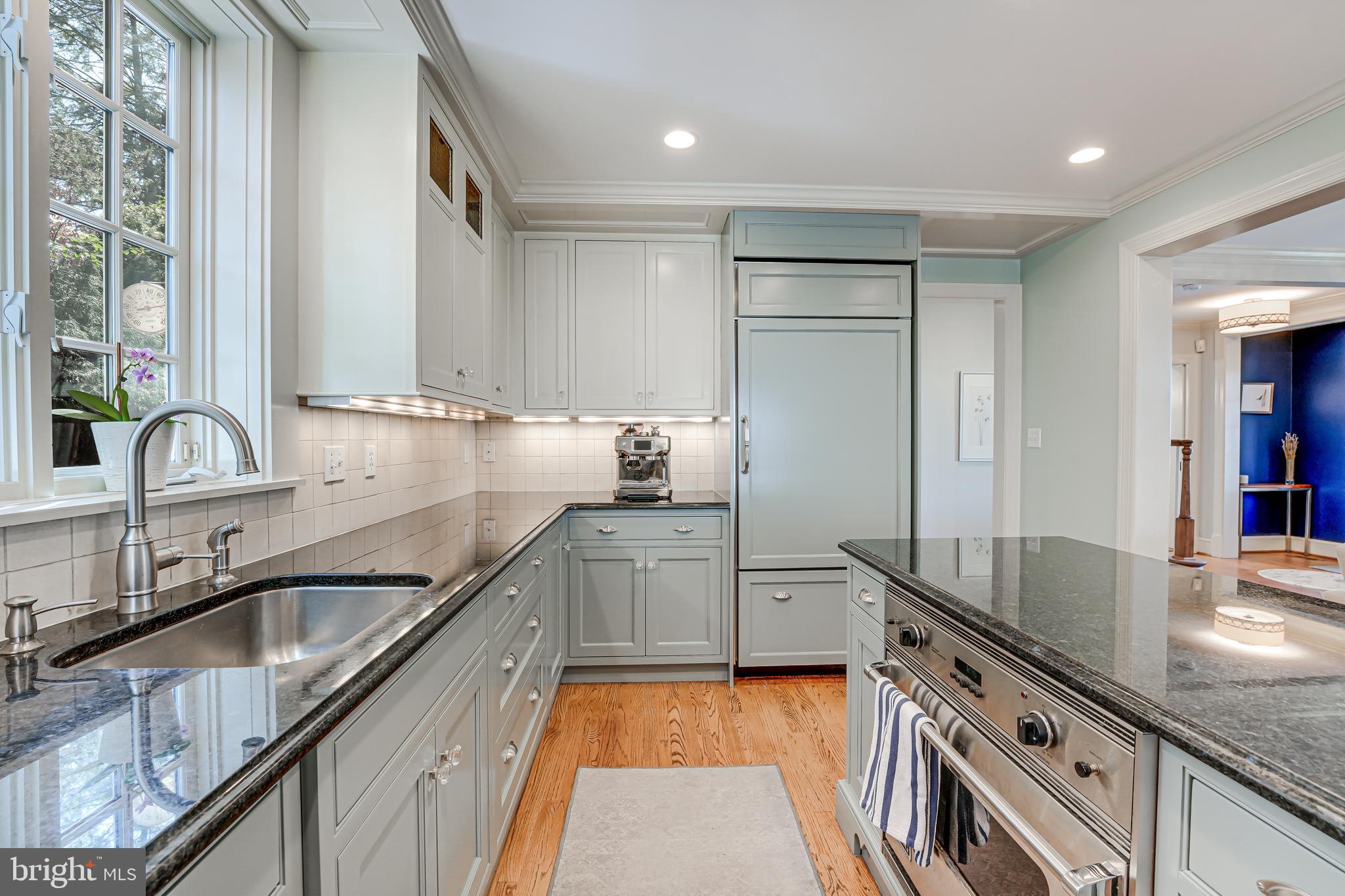 CHEVY CHASE - Residential