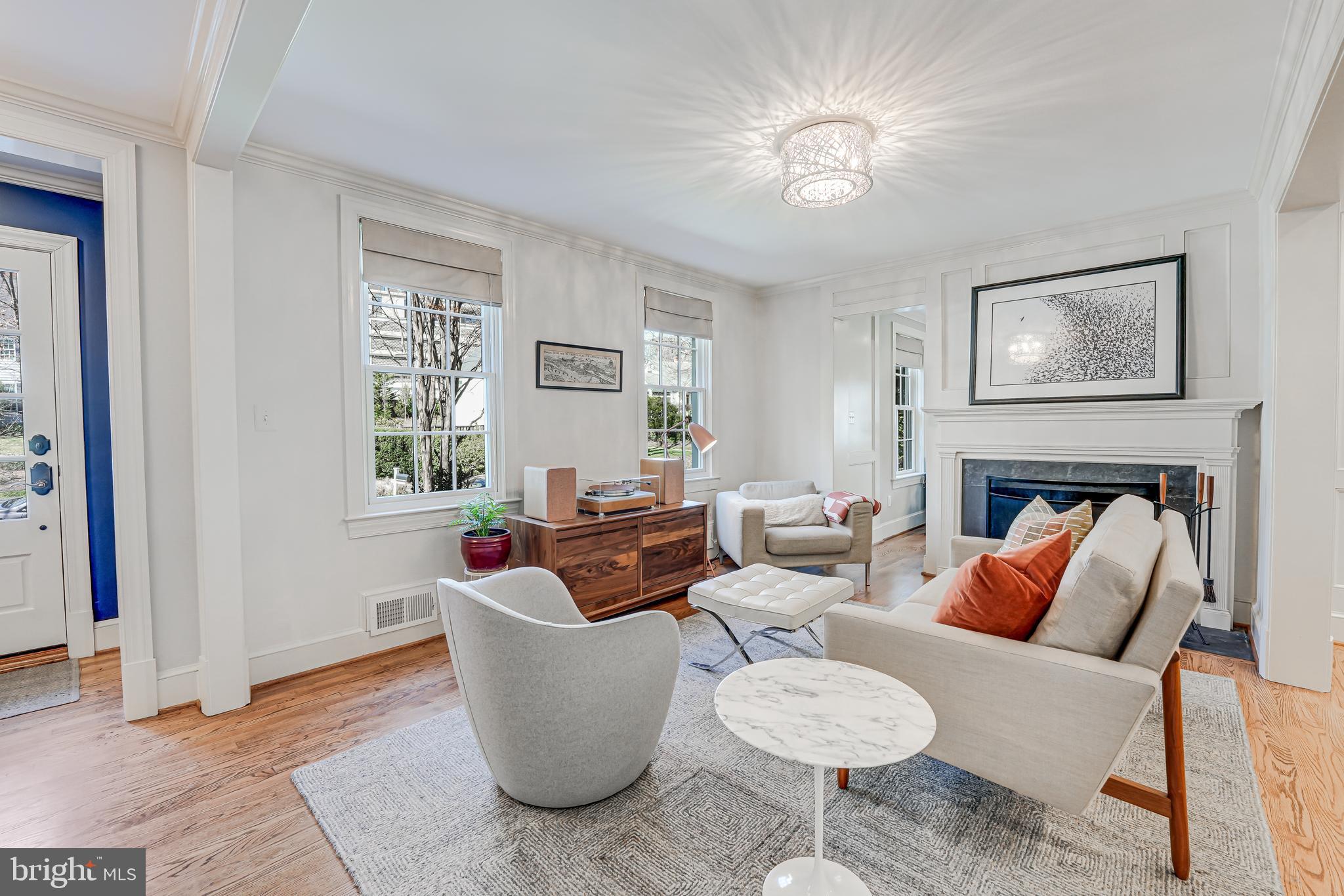 CHEVY CHASE - Residential