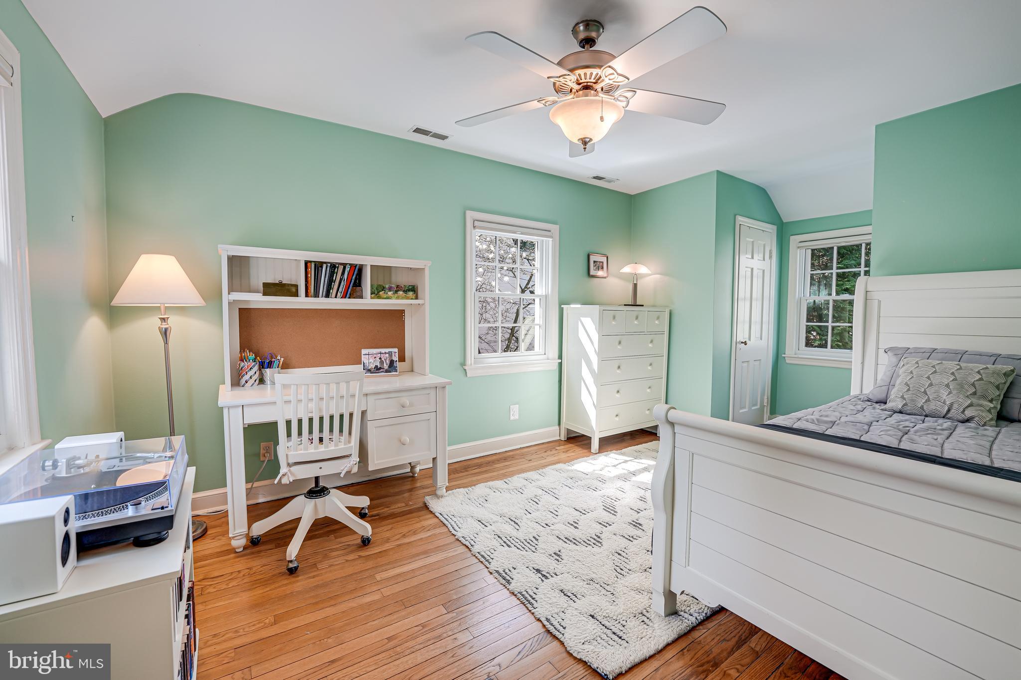 CHEVY CHASE - Residential