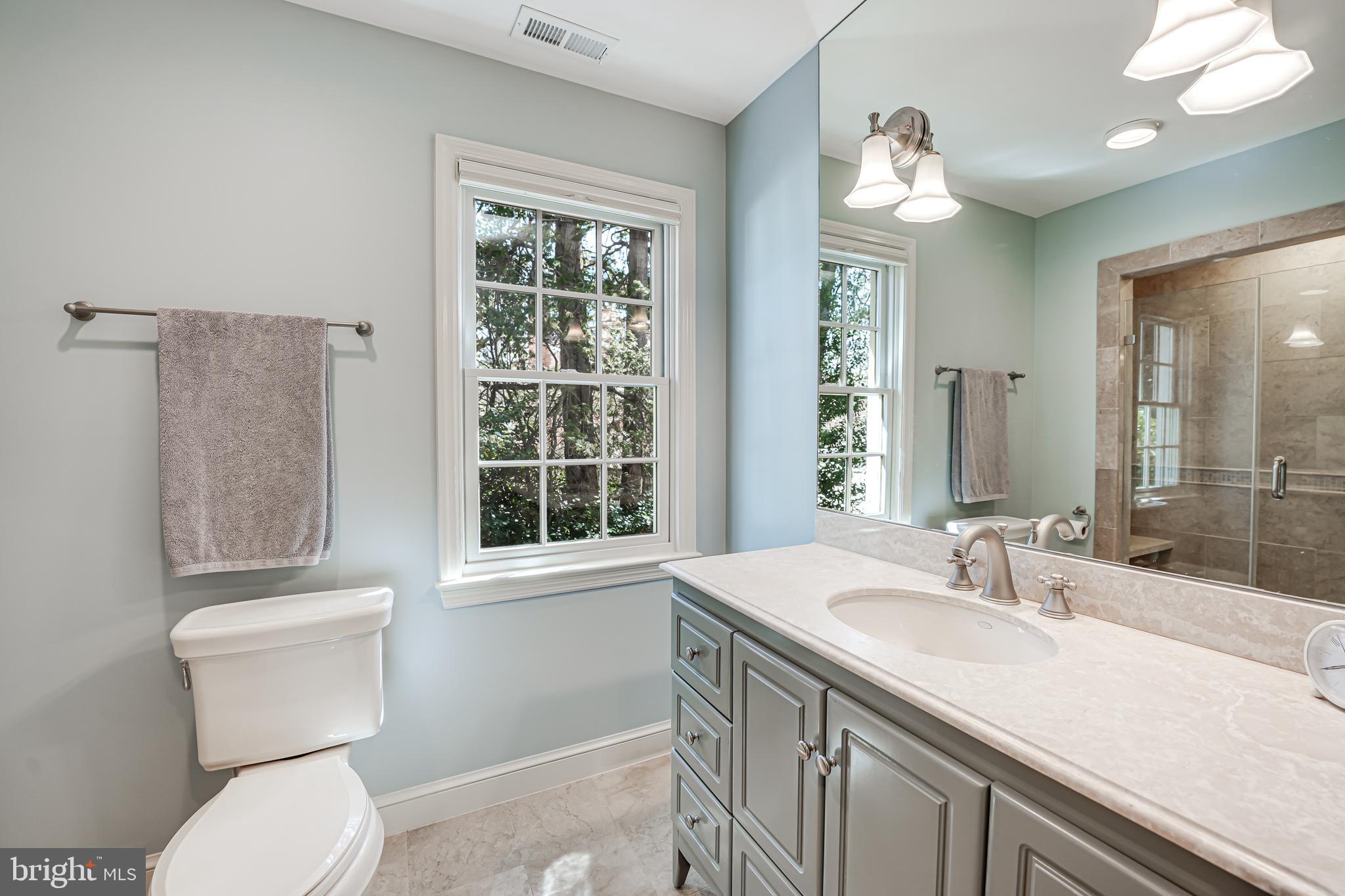 CHEVY CHASE - Residential