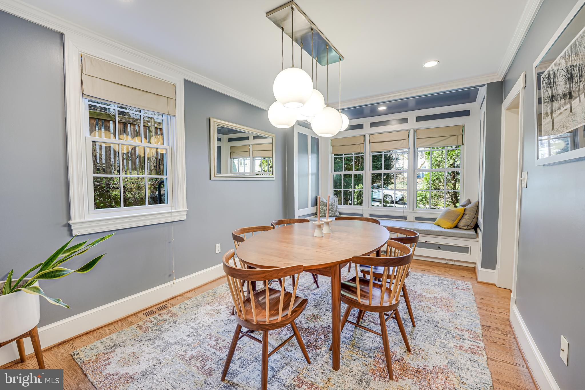 CHEVY CHASE - Residential