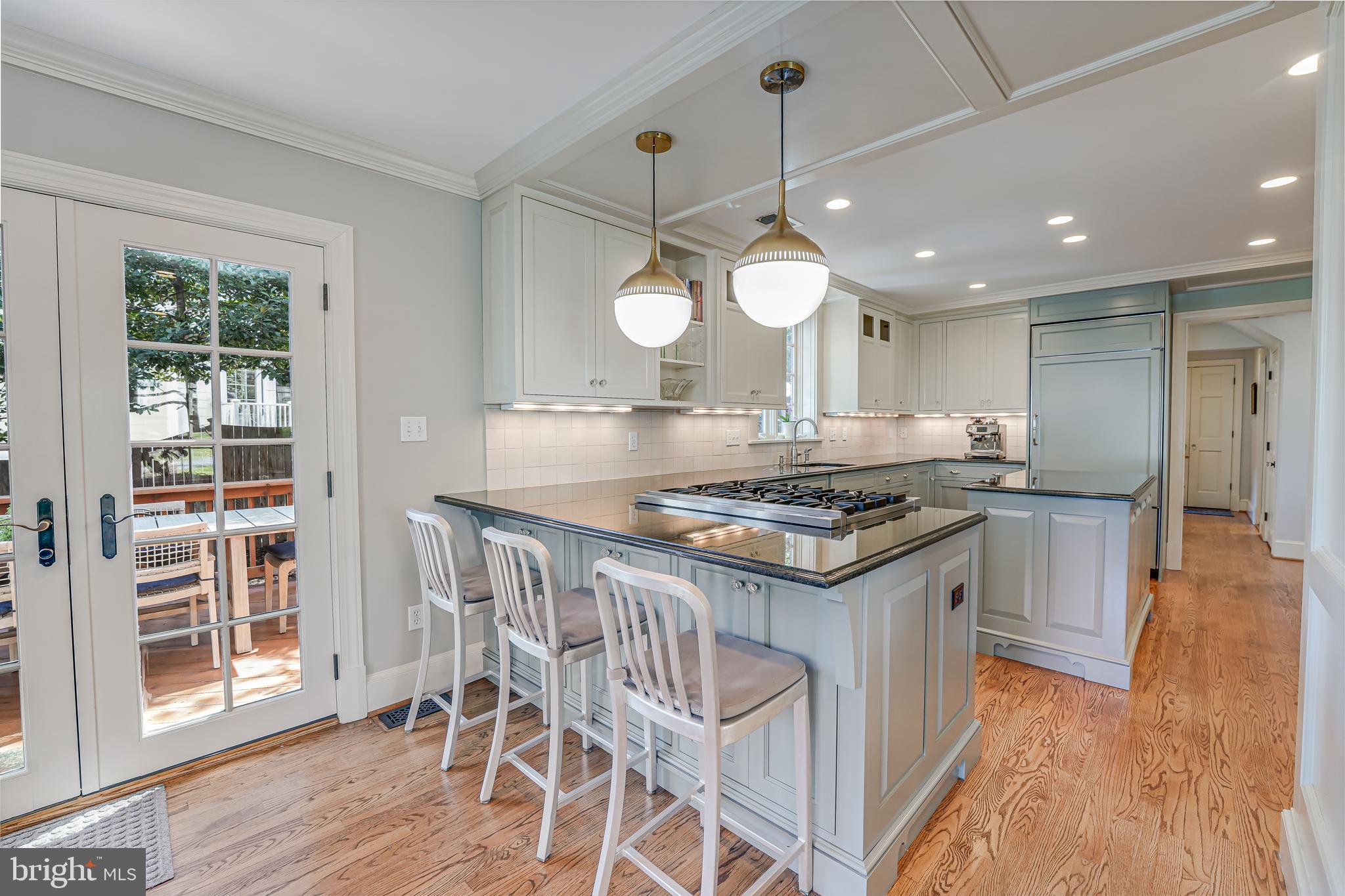 CHEVY CHASE - Residential