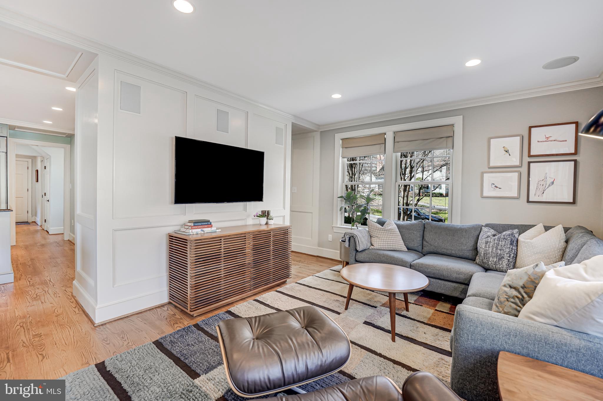 CHEVY CHASE - Residential