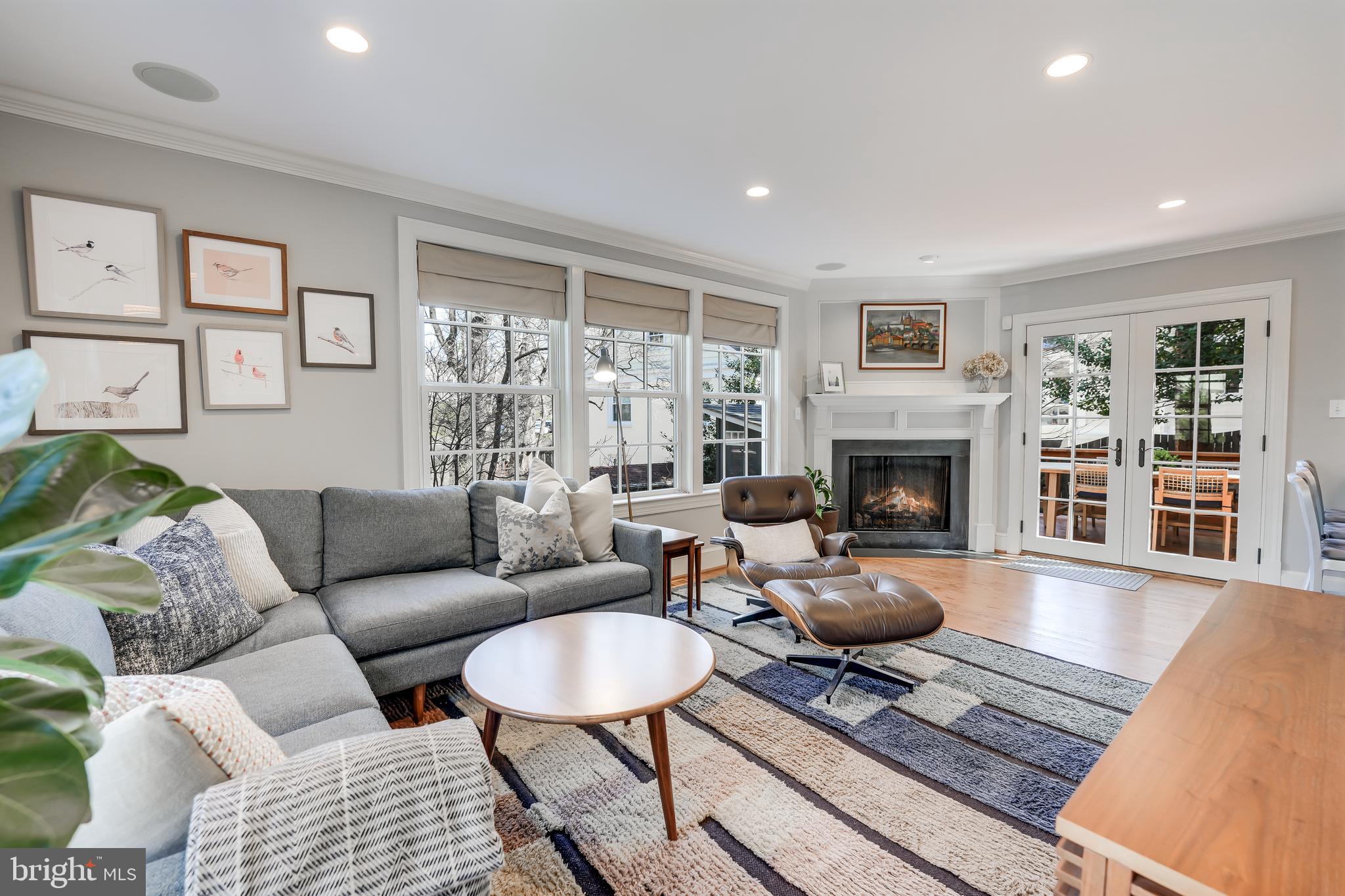 CHEVY CHASE - Residential