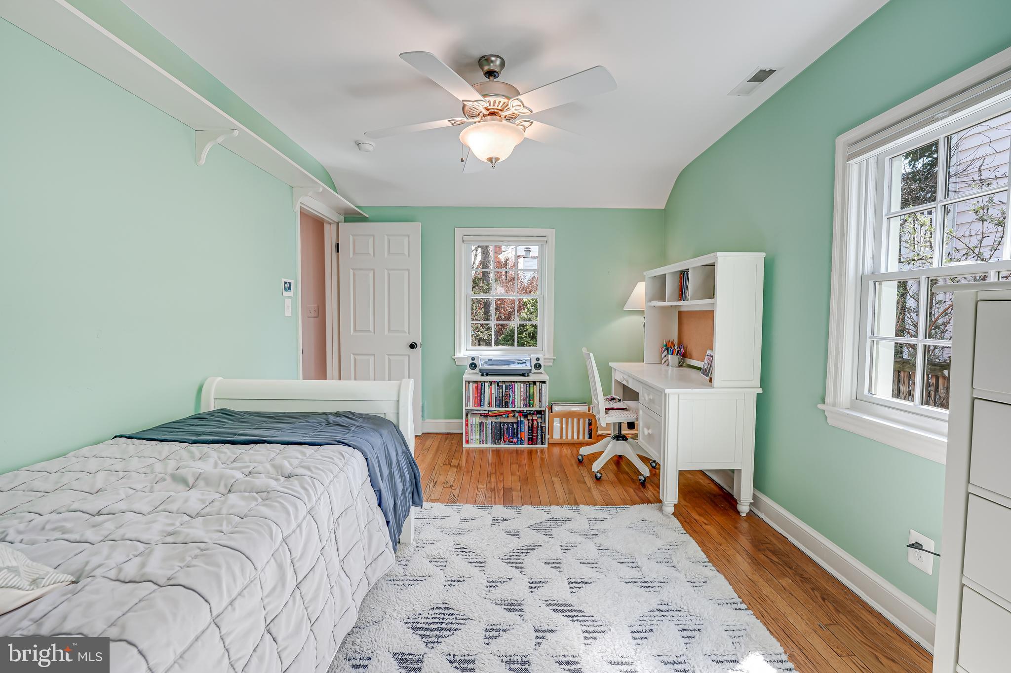 CHEVY CHASE - Residential