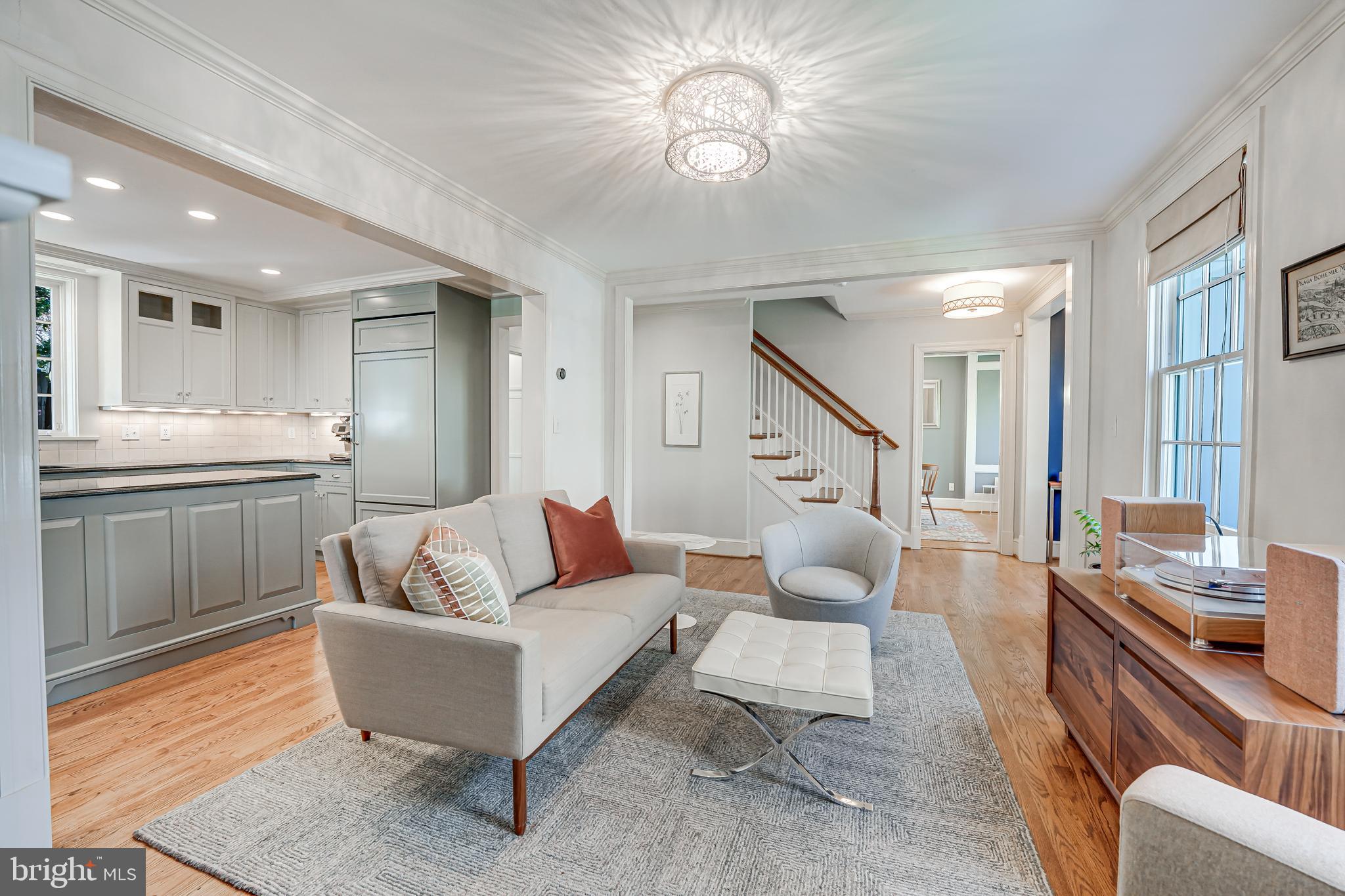 CHEVY CHASE - Residential