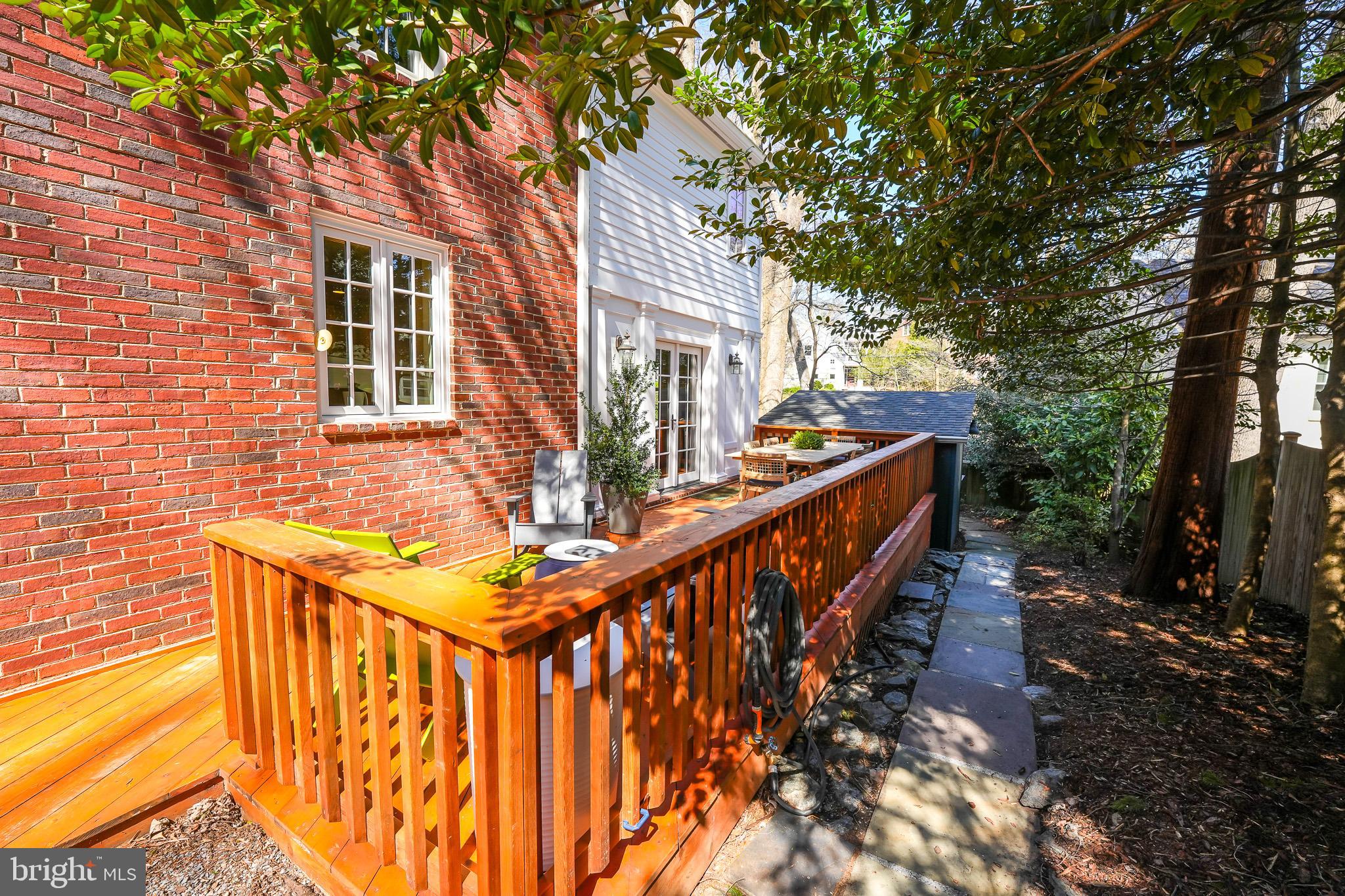 CHEVY CHASE - Residential