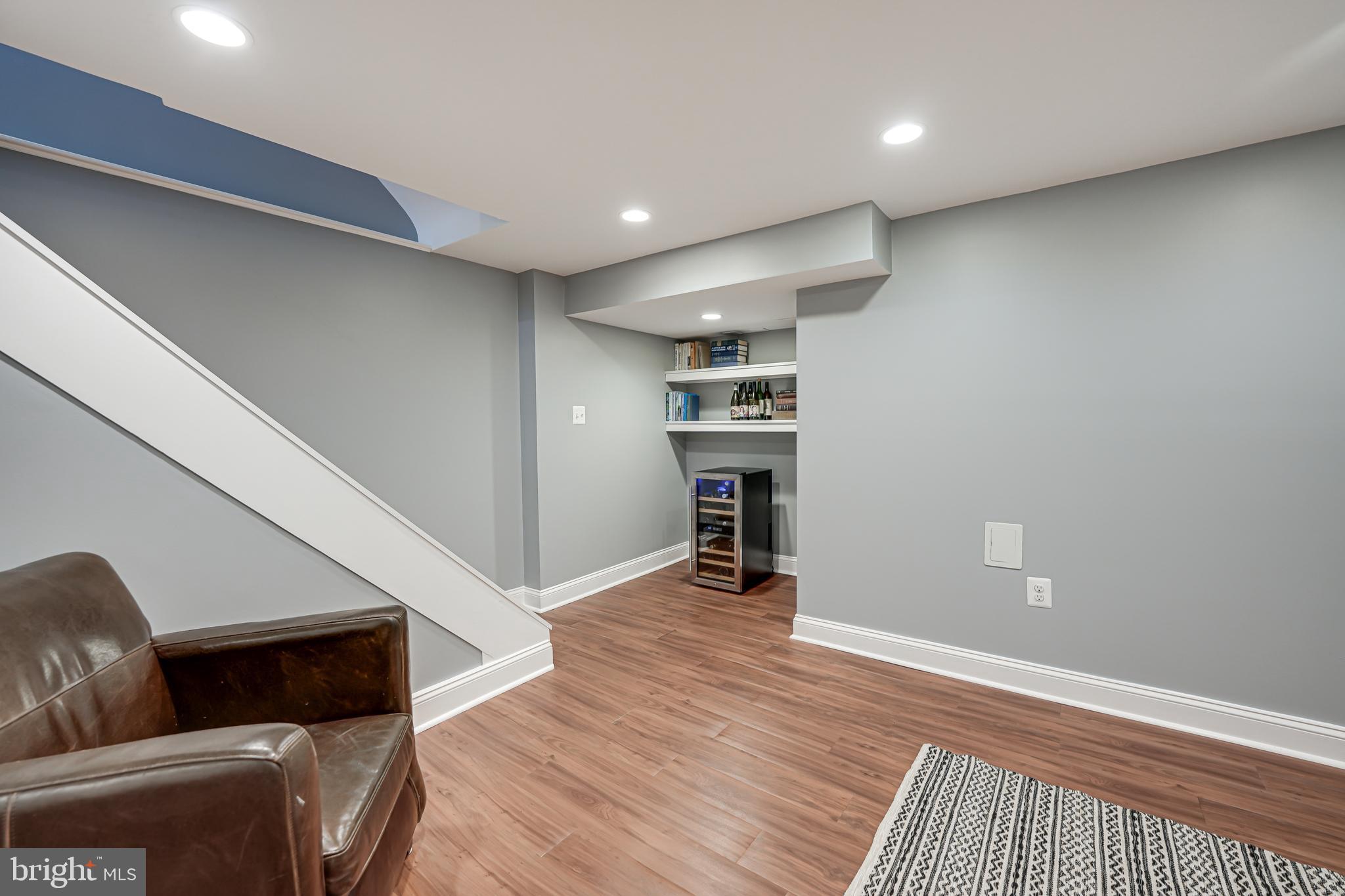 CHEVY CHASE - Residential